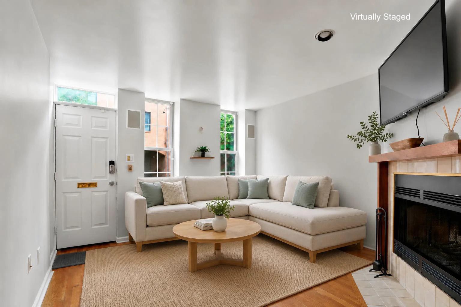 QUEEN VILLAGE - Residential