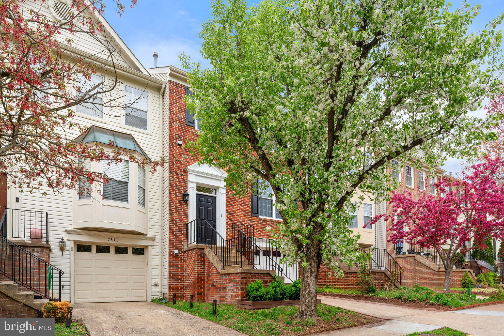 SULLY STATION - Residential