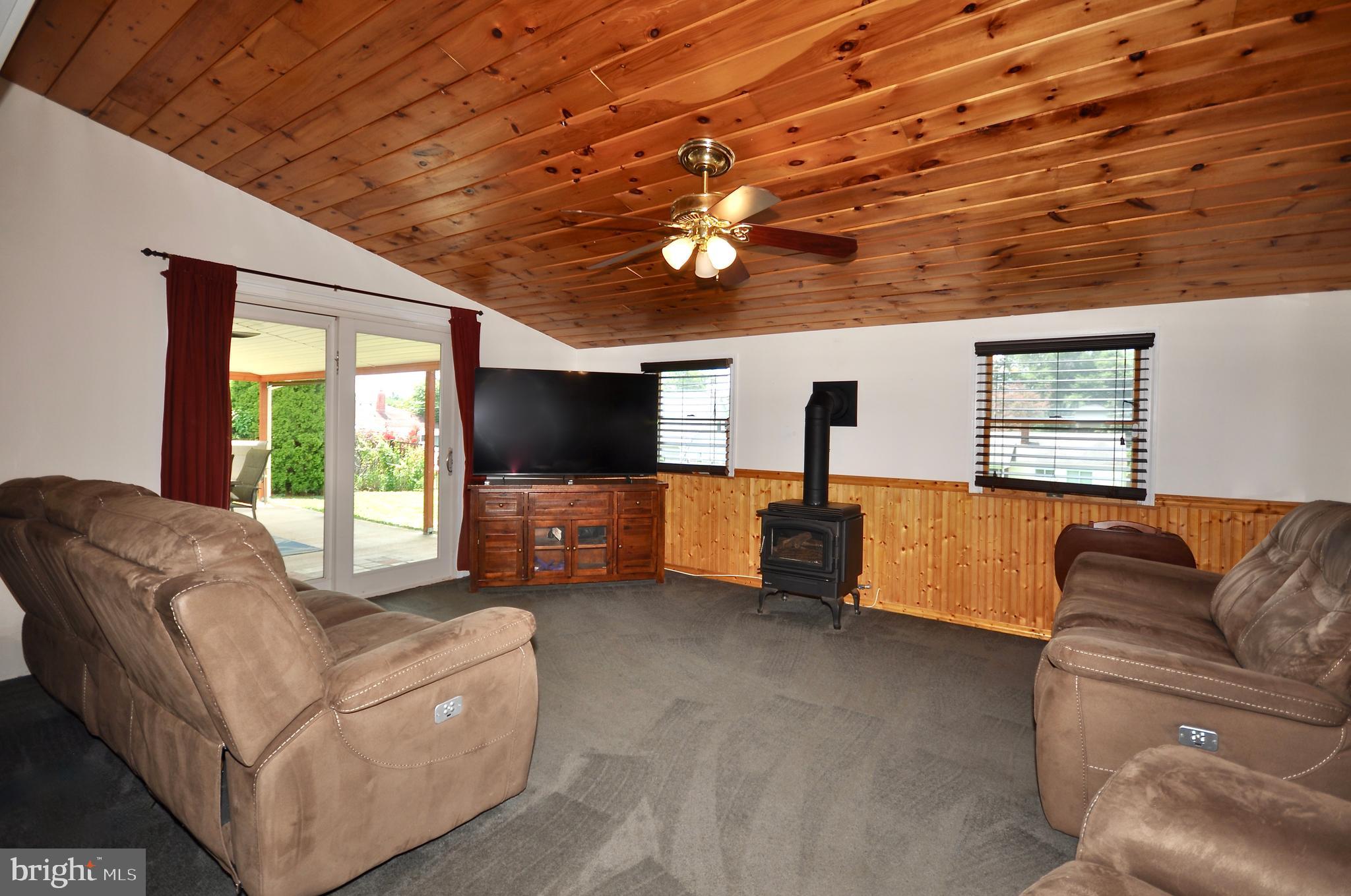 PINE TREE FARMS - Residential