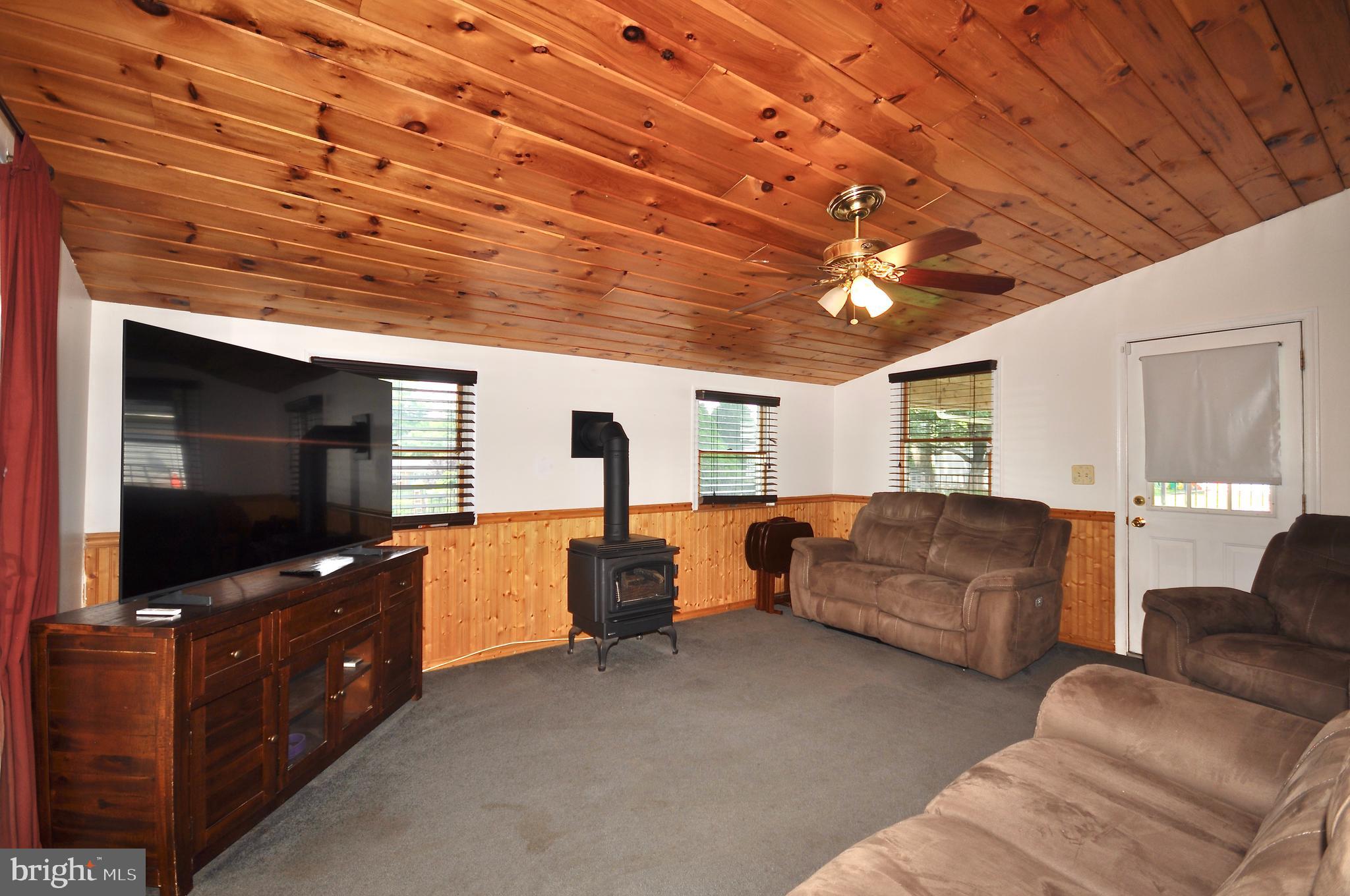 PINE TREE FARMS - Residential