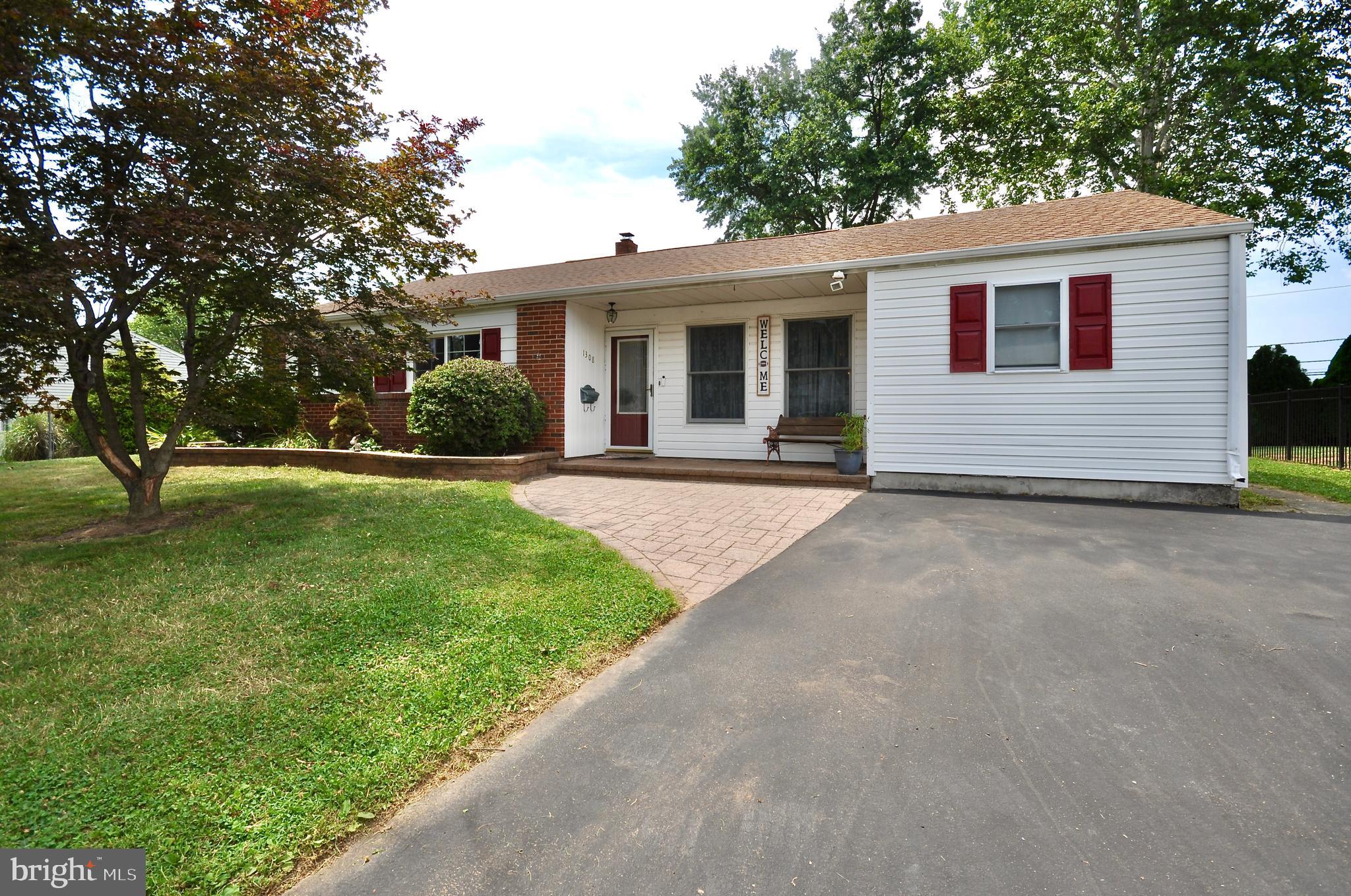 PINE TREE FARMS - Residential