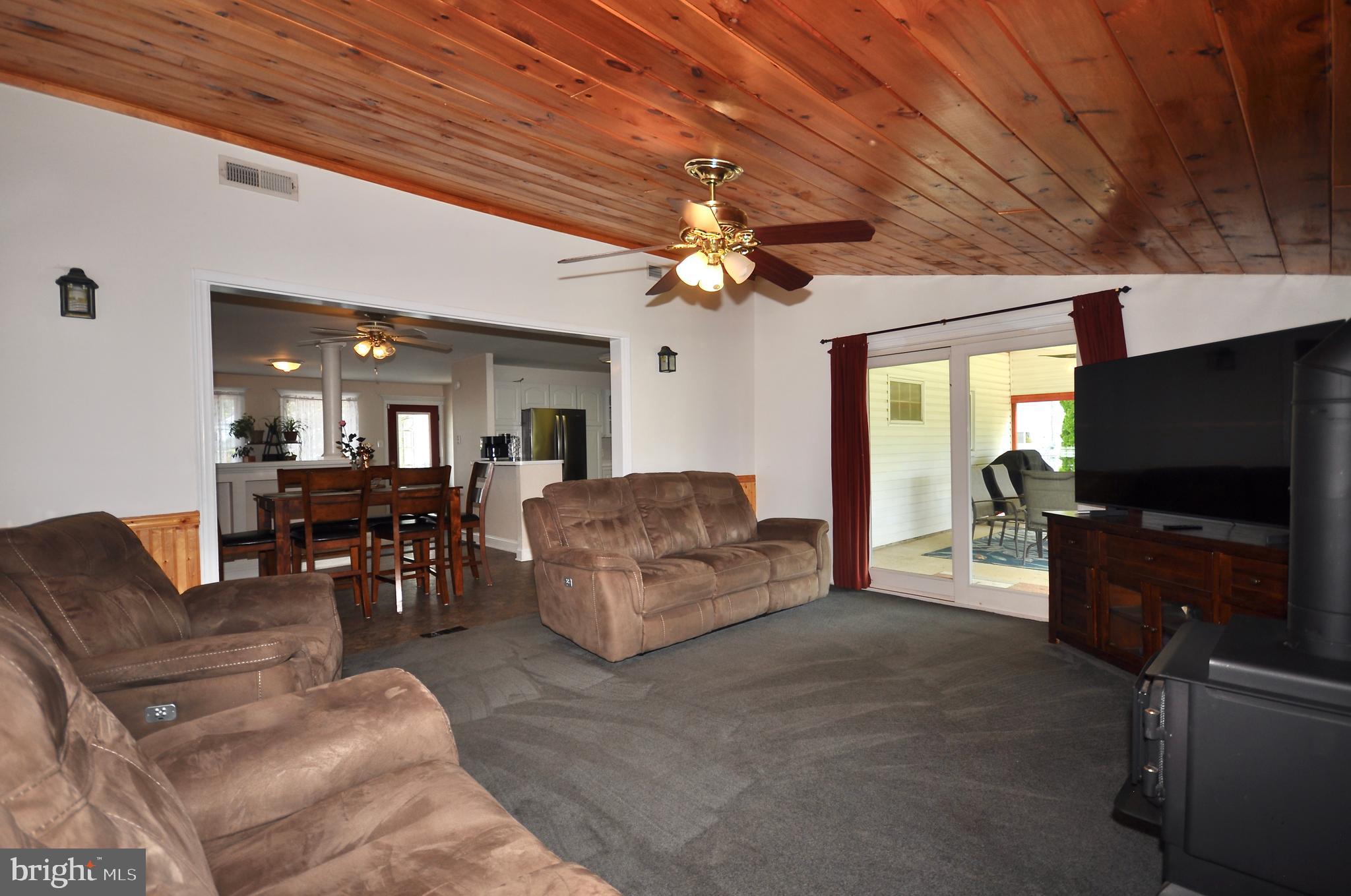 PINE TREE FARMS - Residential