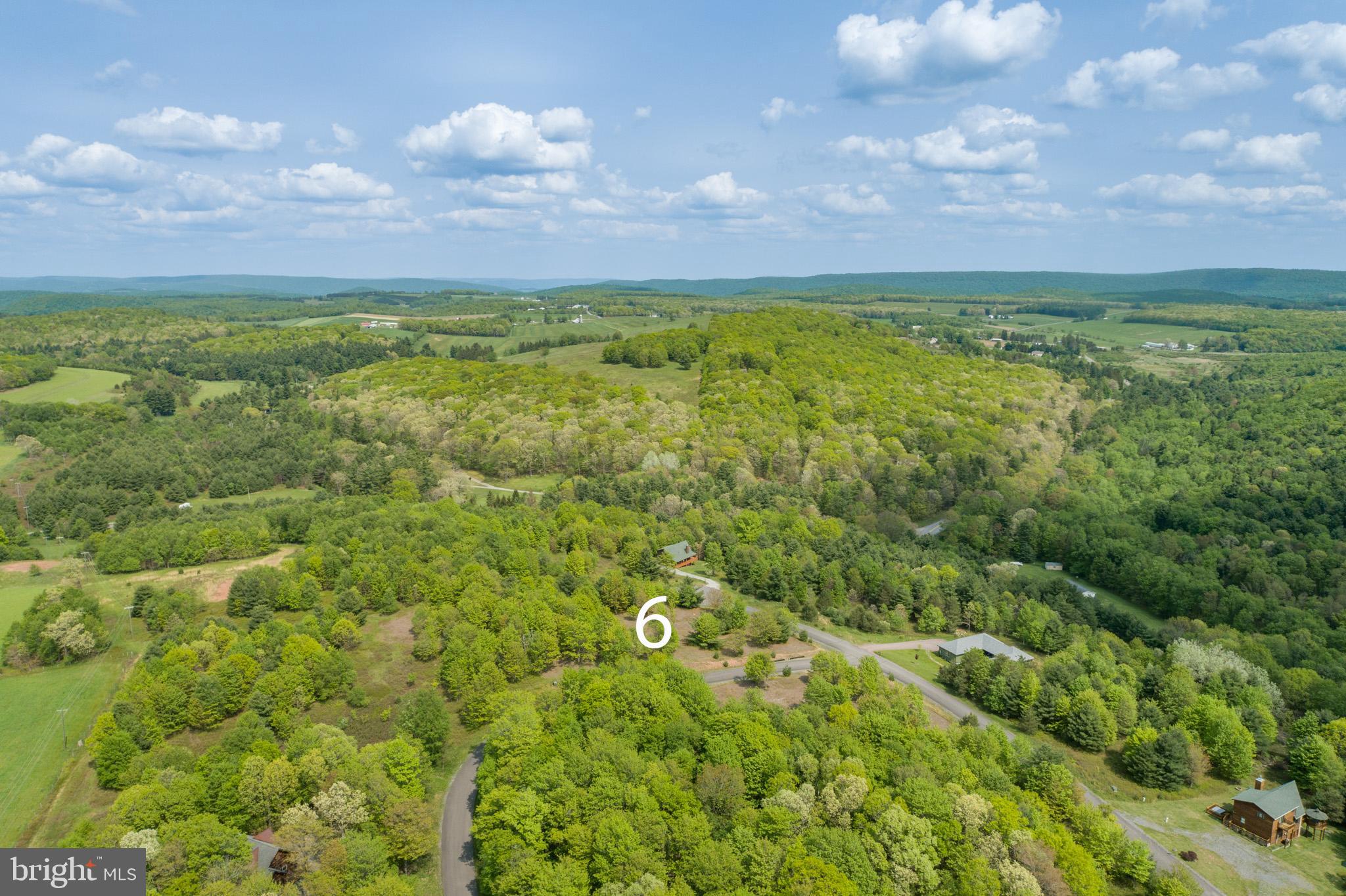 DEER CREST - Land