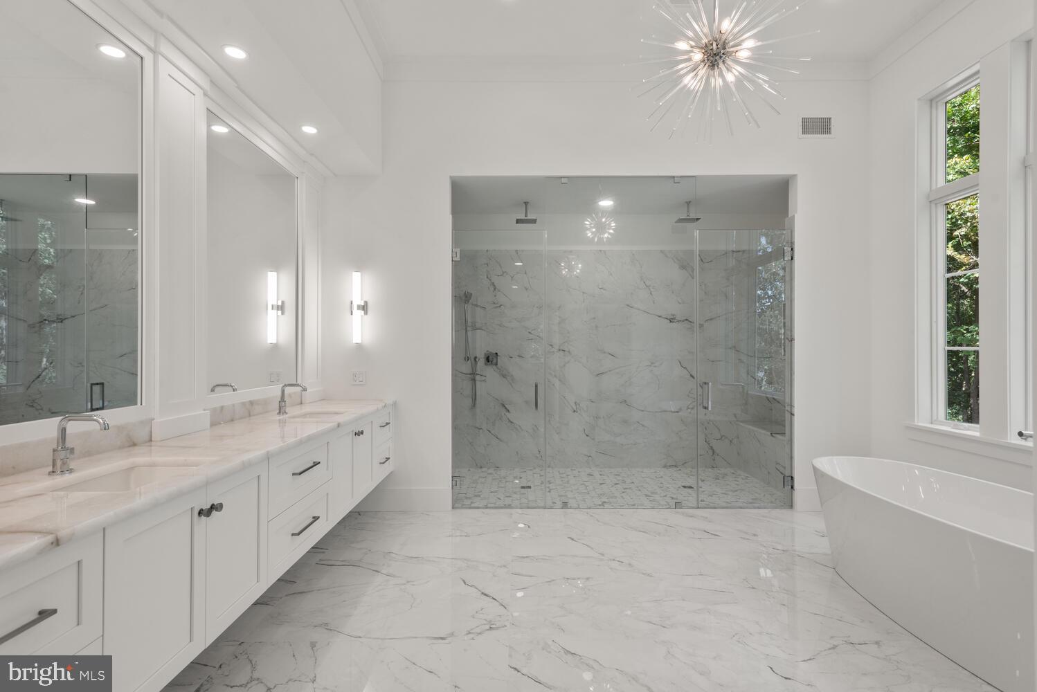 SANDRINGHAM - Residential