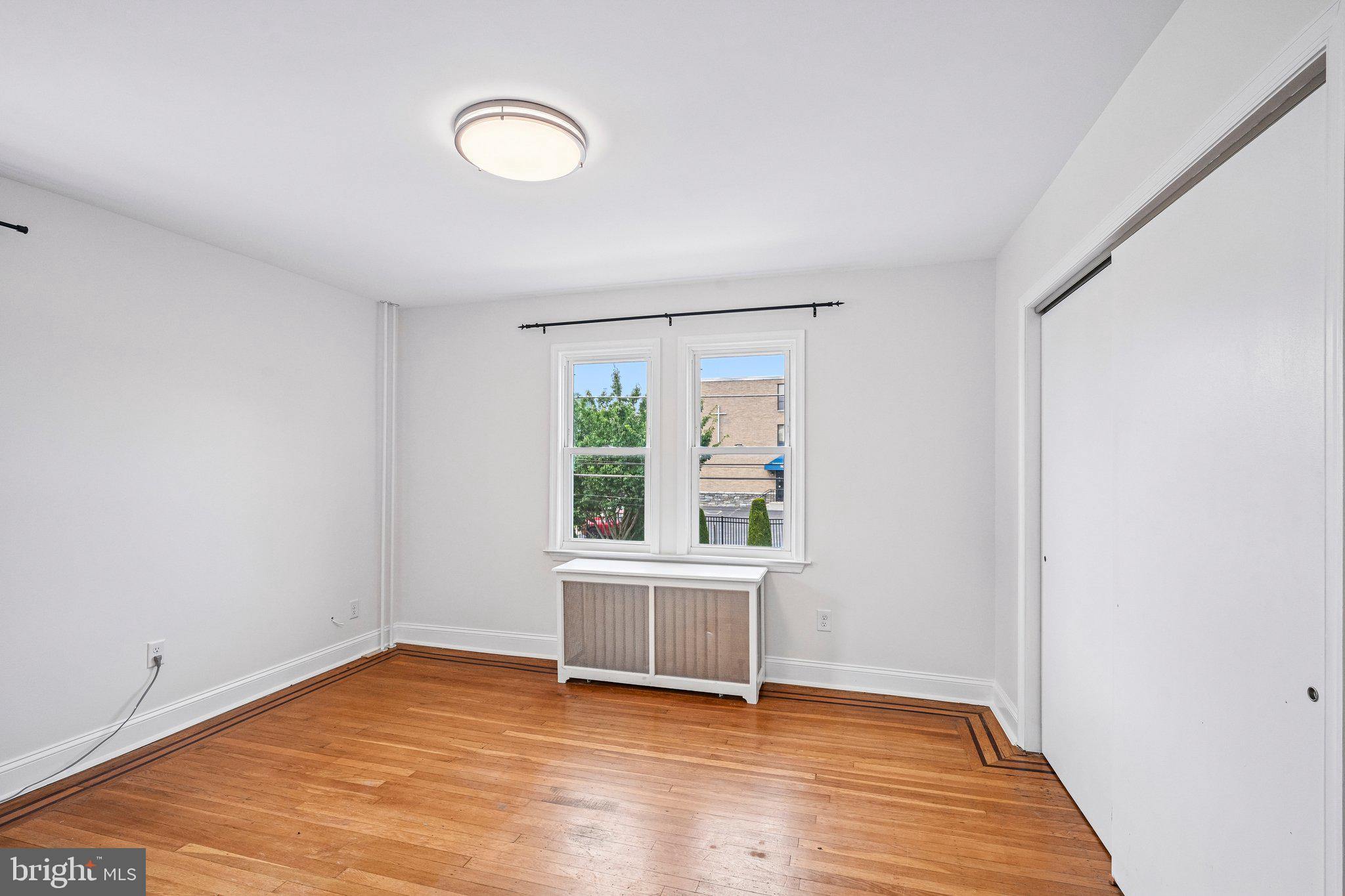 BROOKLINE - Residential