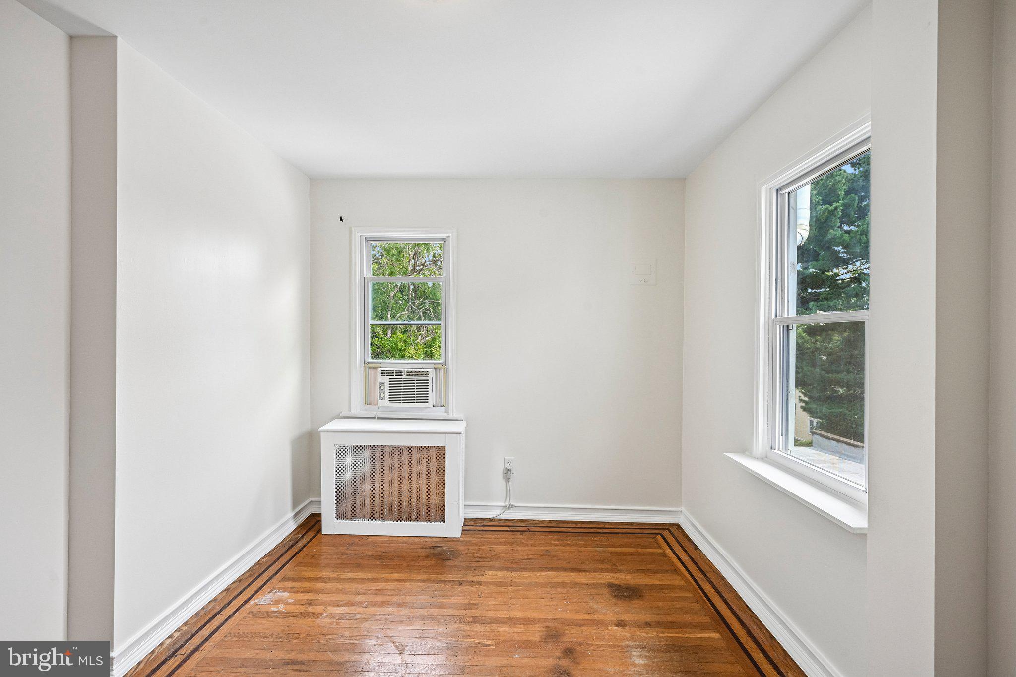 BROOKLINE - Residential