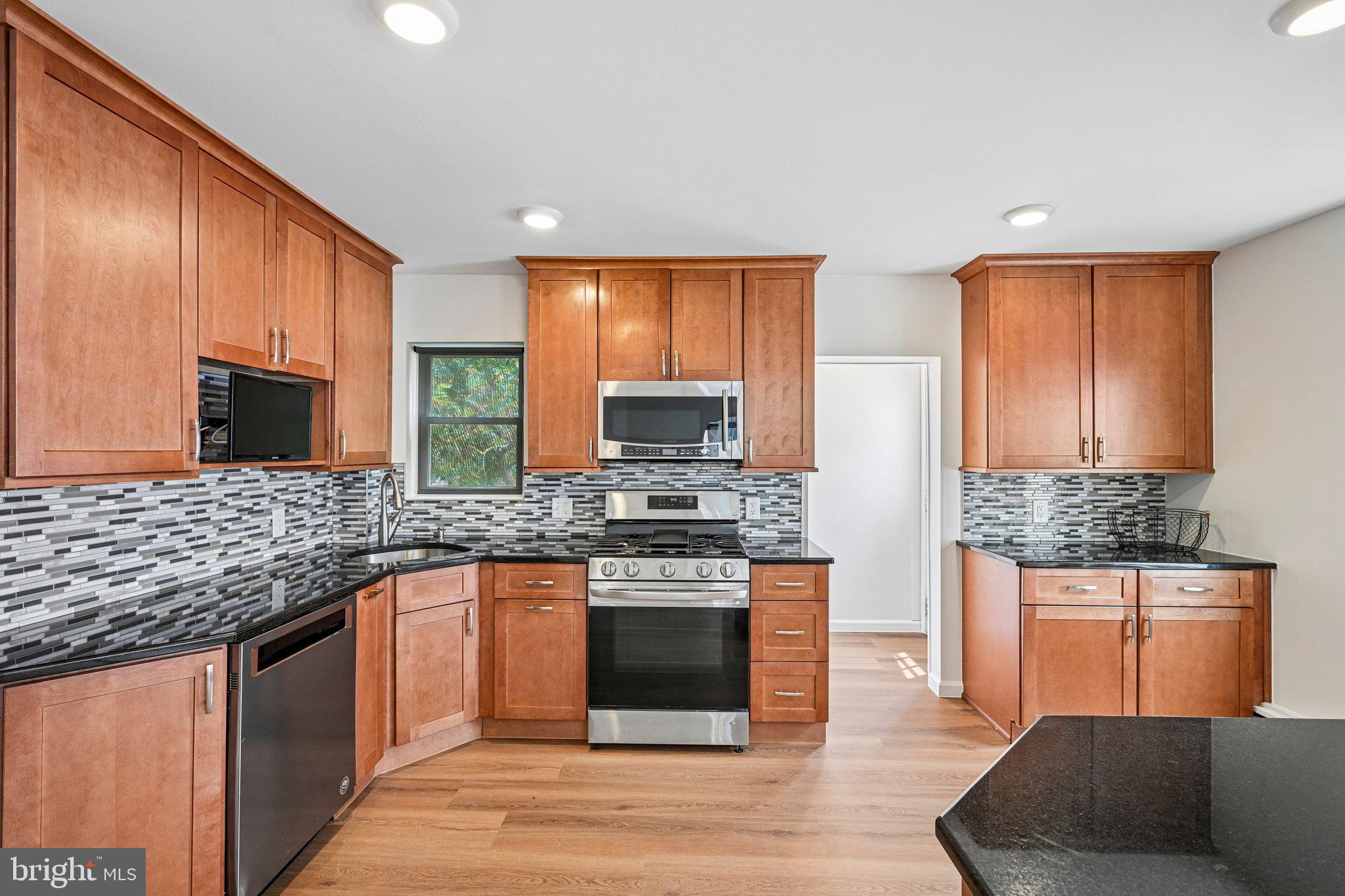 BROOKLINE - Residential