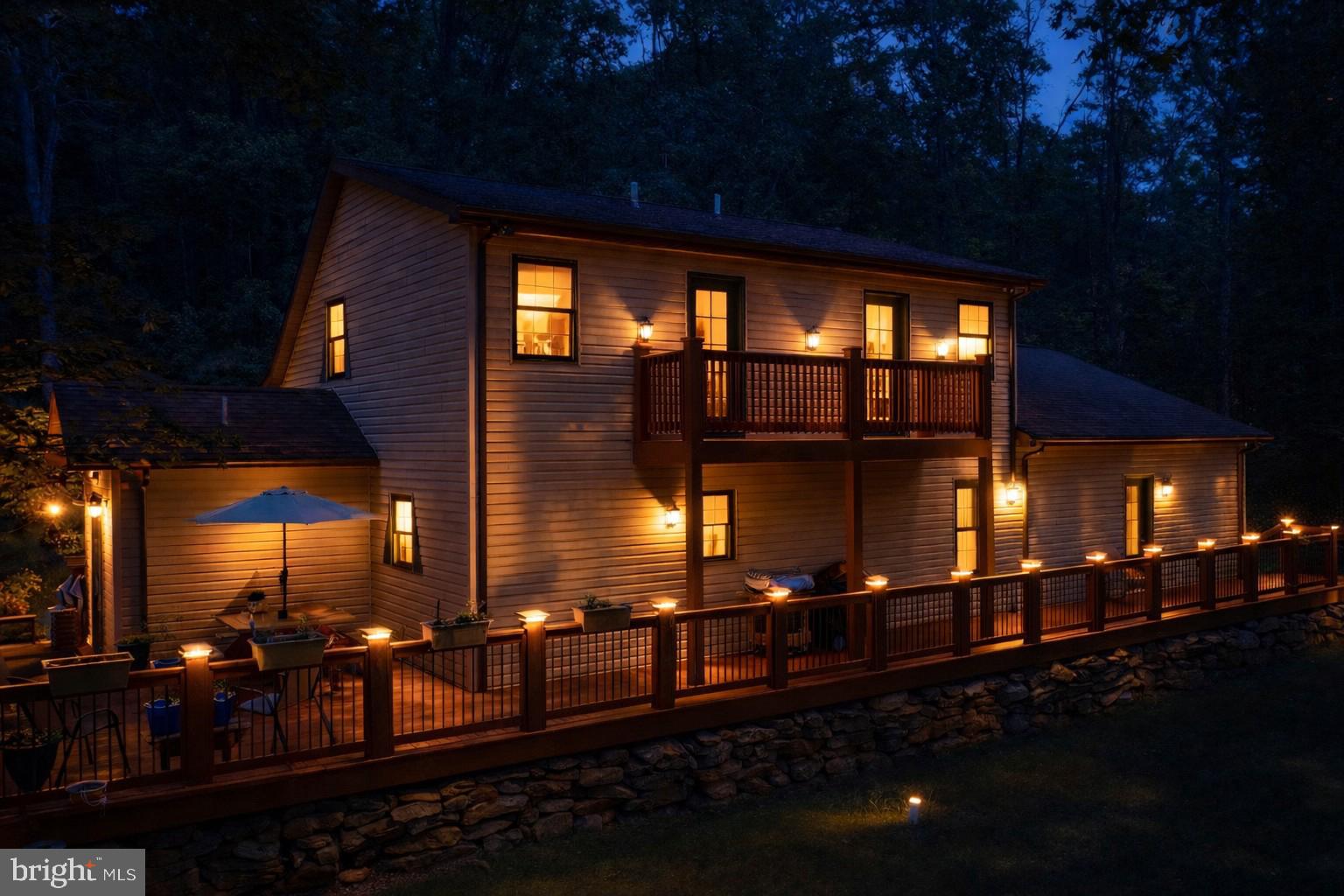 YOUGHIOUGHENY MOUNTAIN - Residential