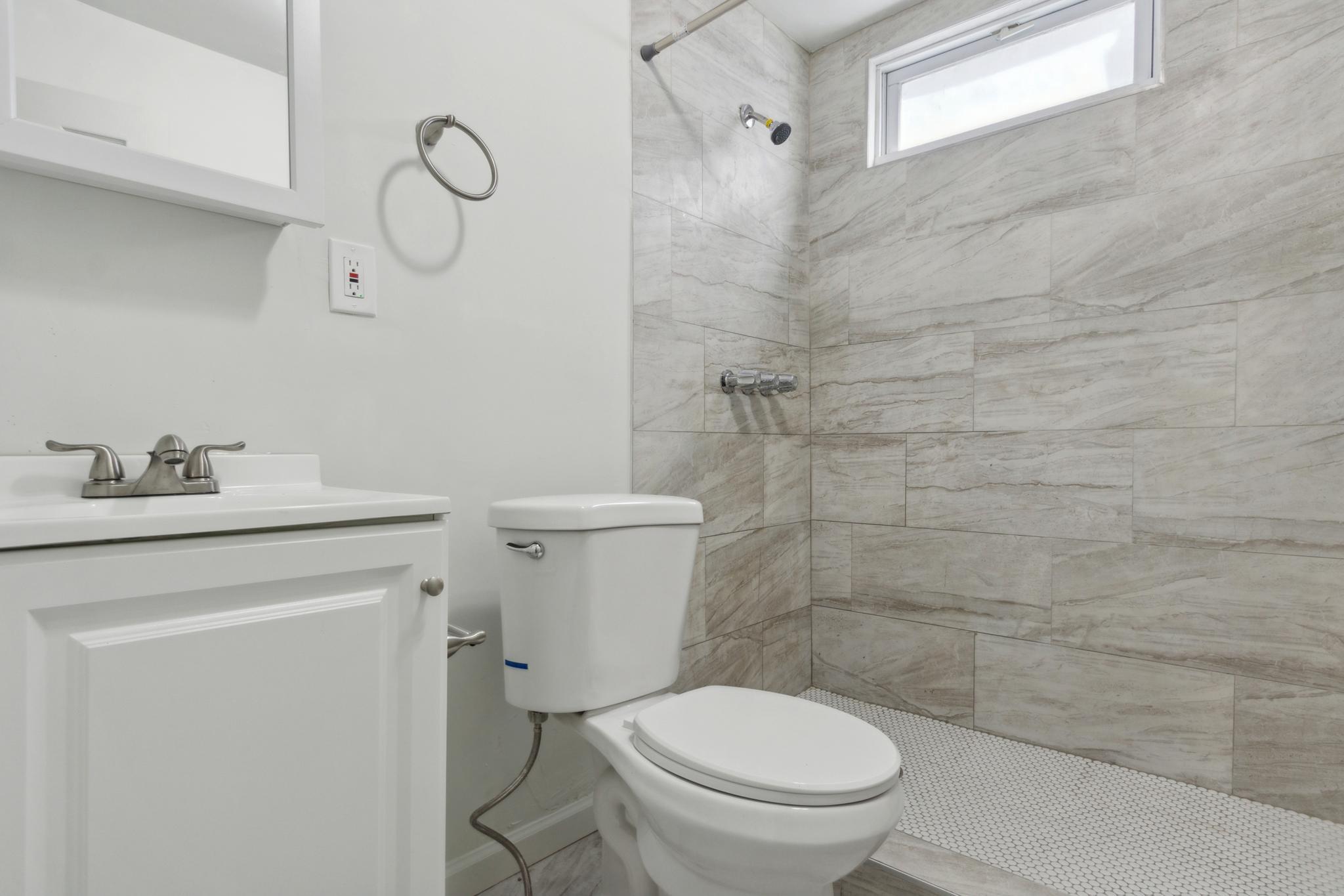 PORT RICHMOND - Residential