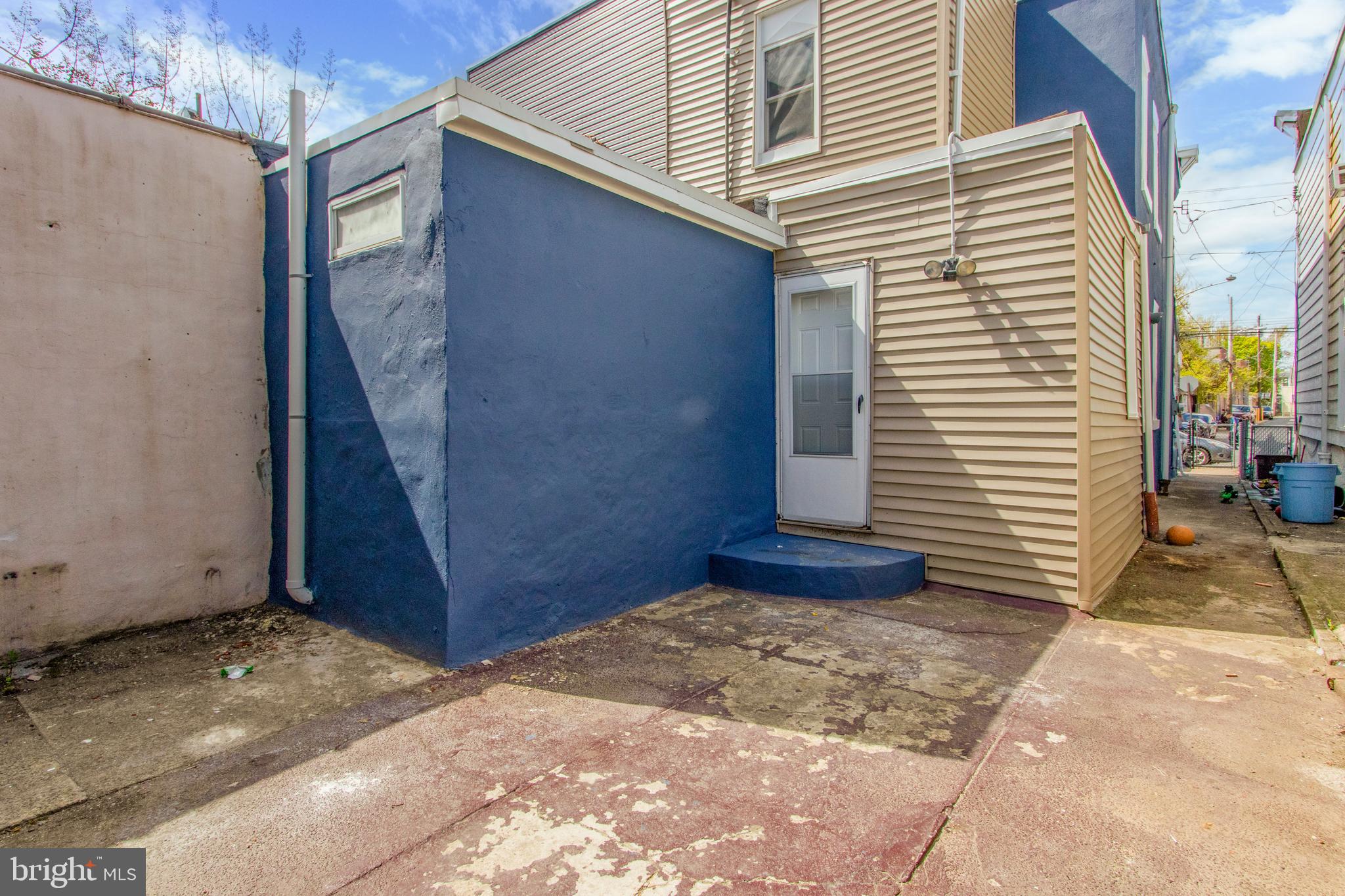 PORT RICHMOND - Residential