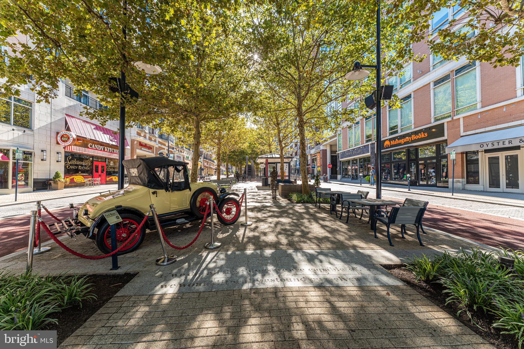 NATIONAL HARBOR - Residential