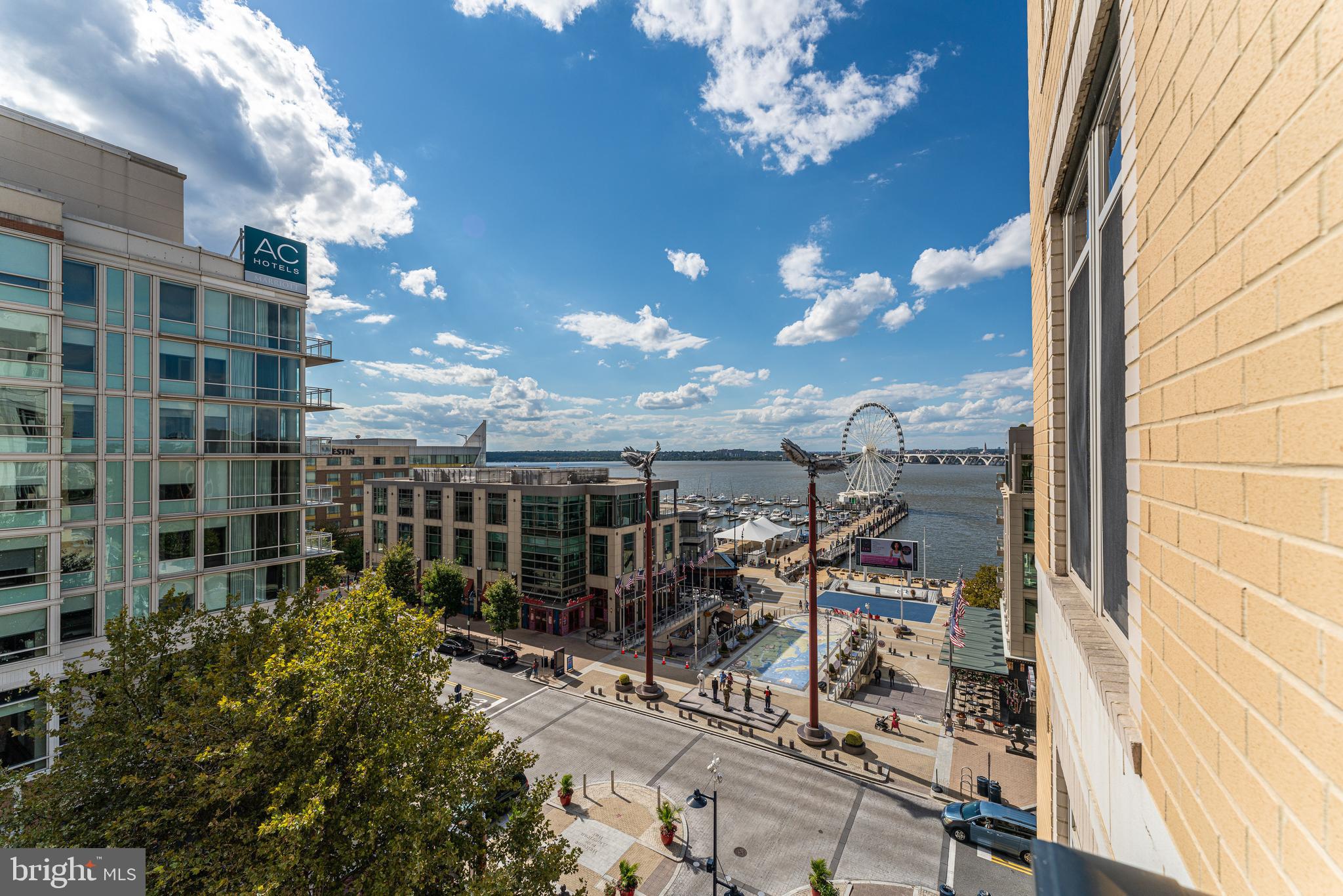 NATIONAL HARBOR - Residential