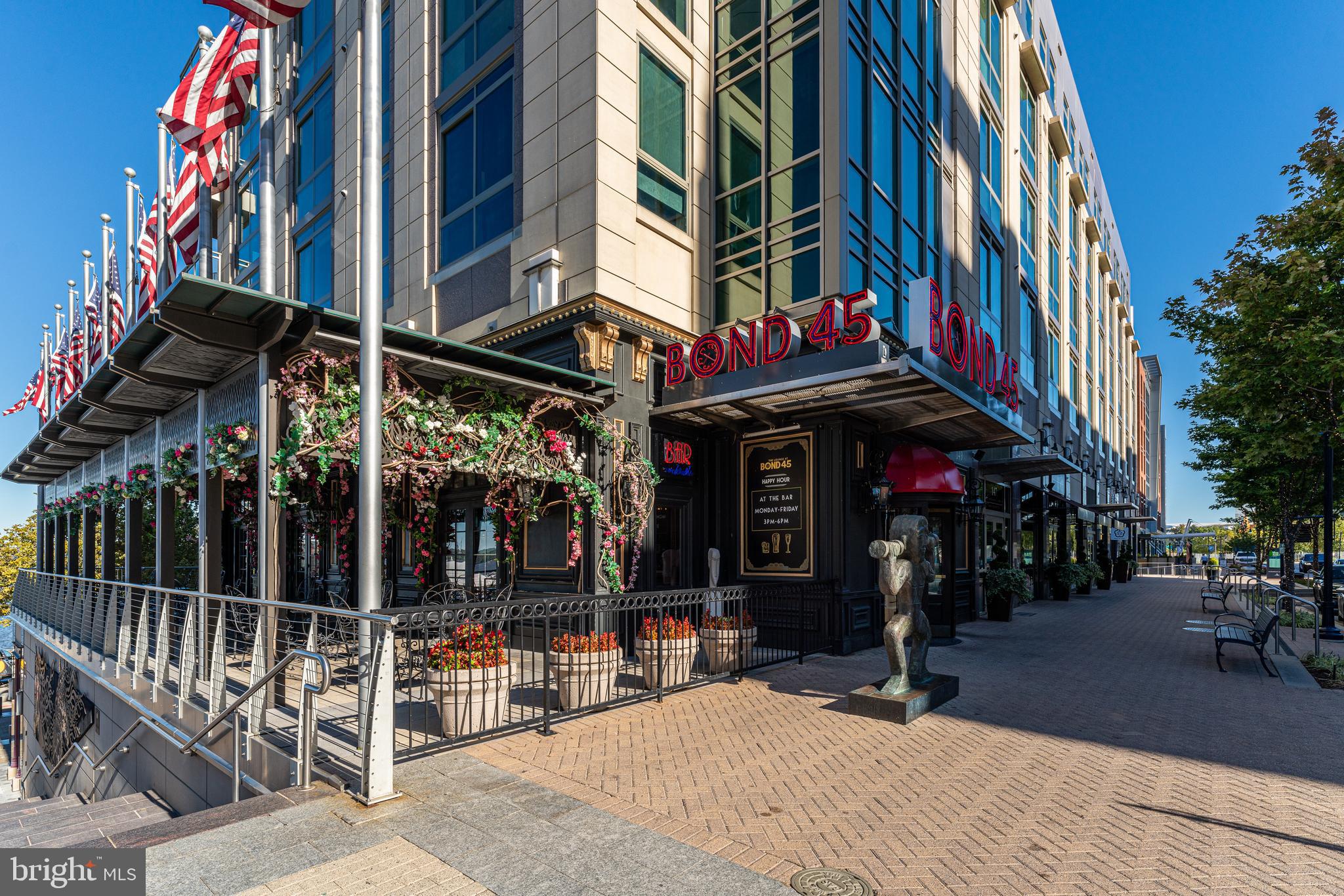 NATIONAL HARBOR - Residential