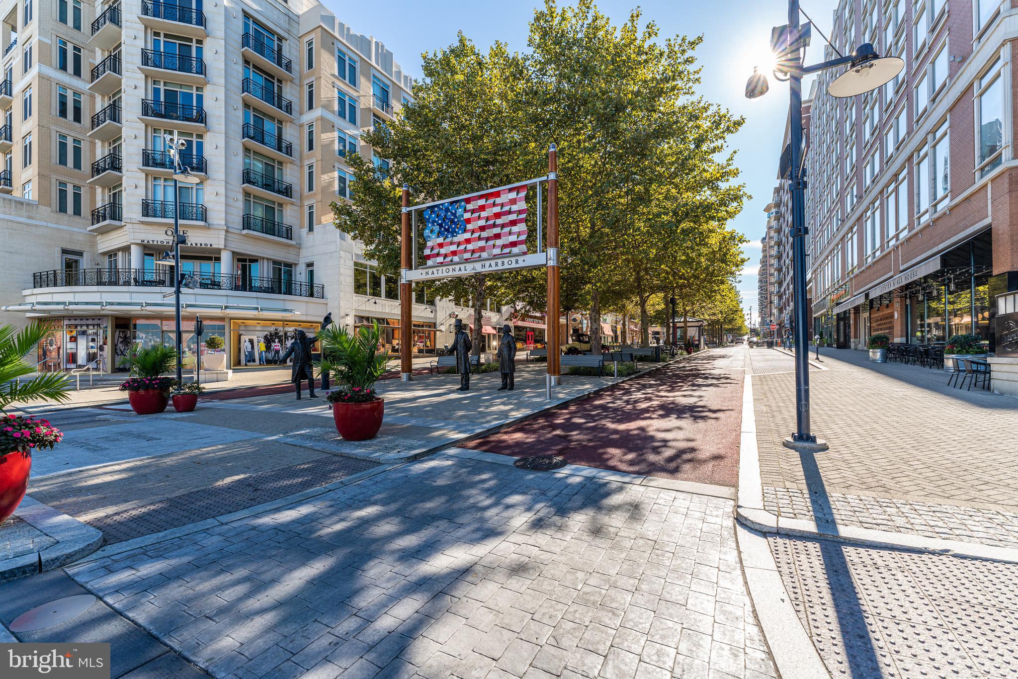 NATIONAL HARBOR - Residential