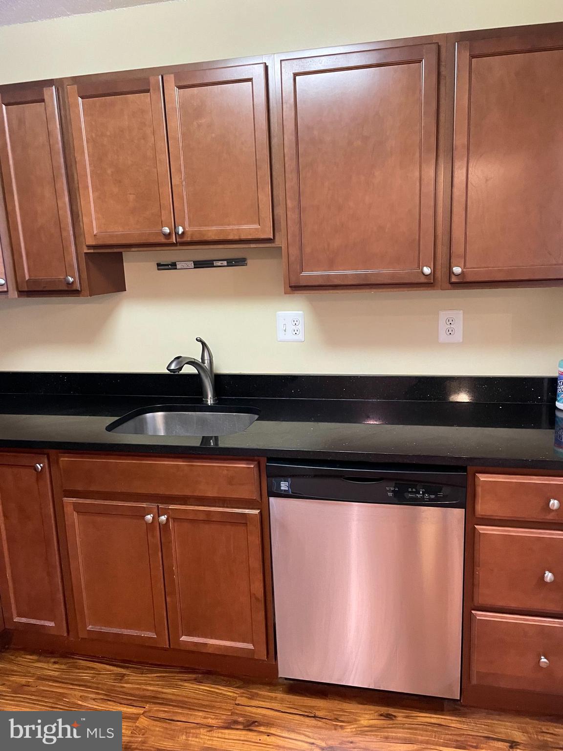 ROTONDA - Residential Lease