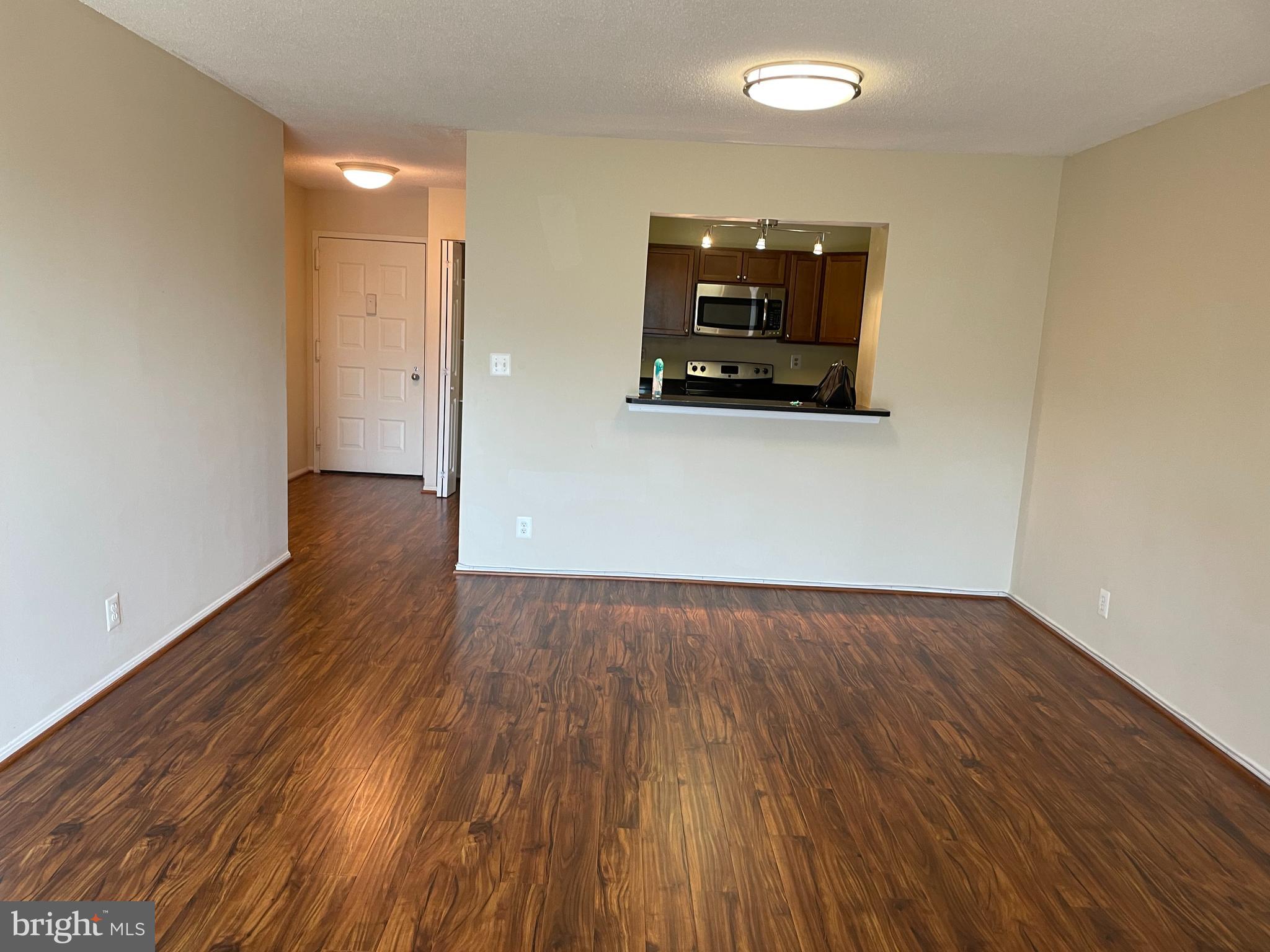 ROTONDA - Residential Lease