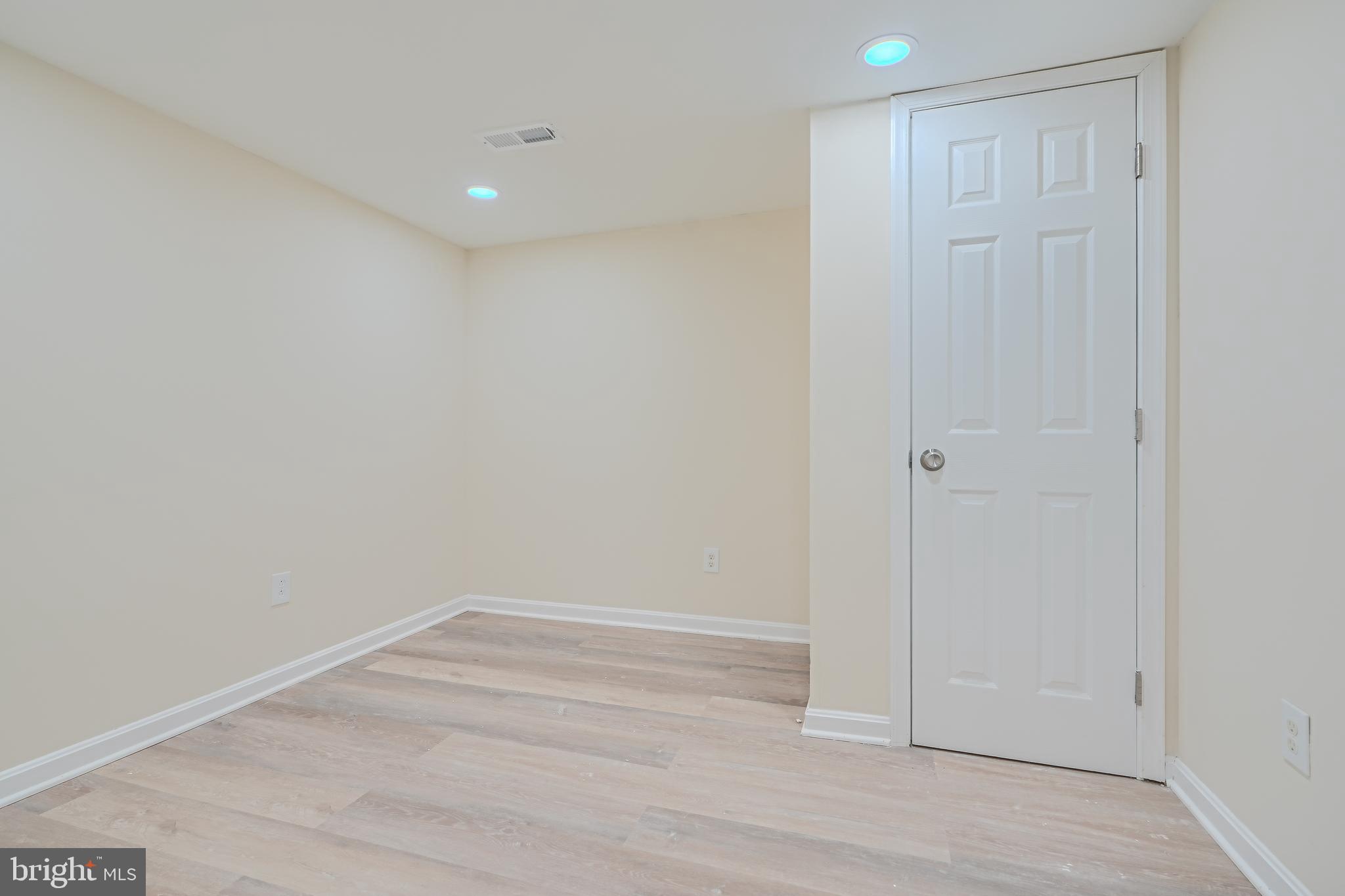 GWYNN OAK - Residential