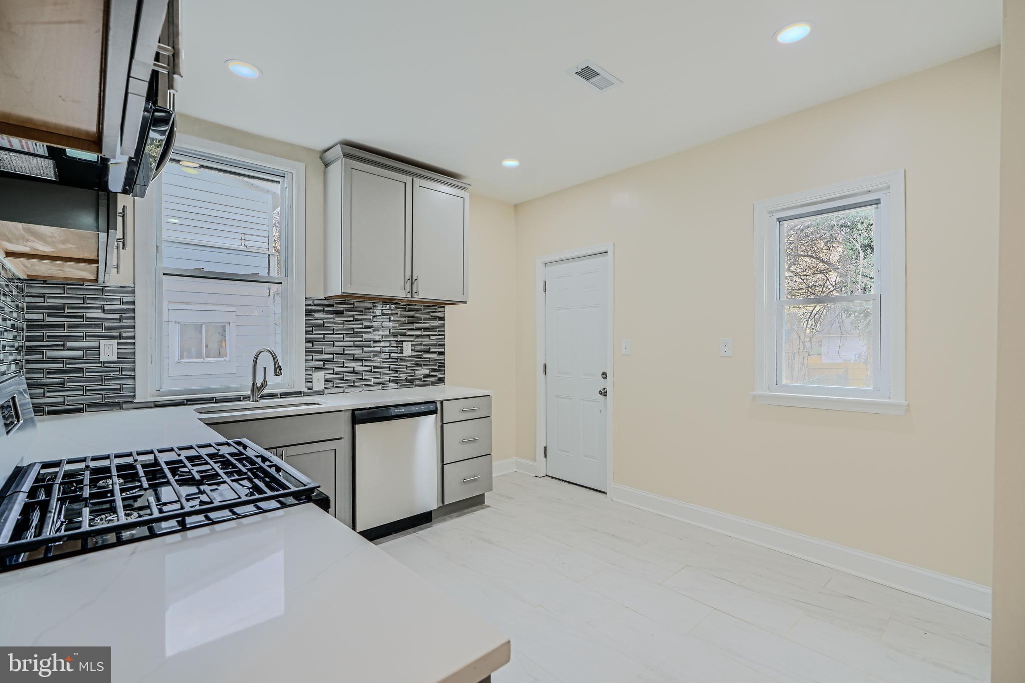 GWYNN OAK - Residential