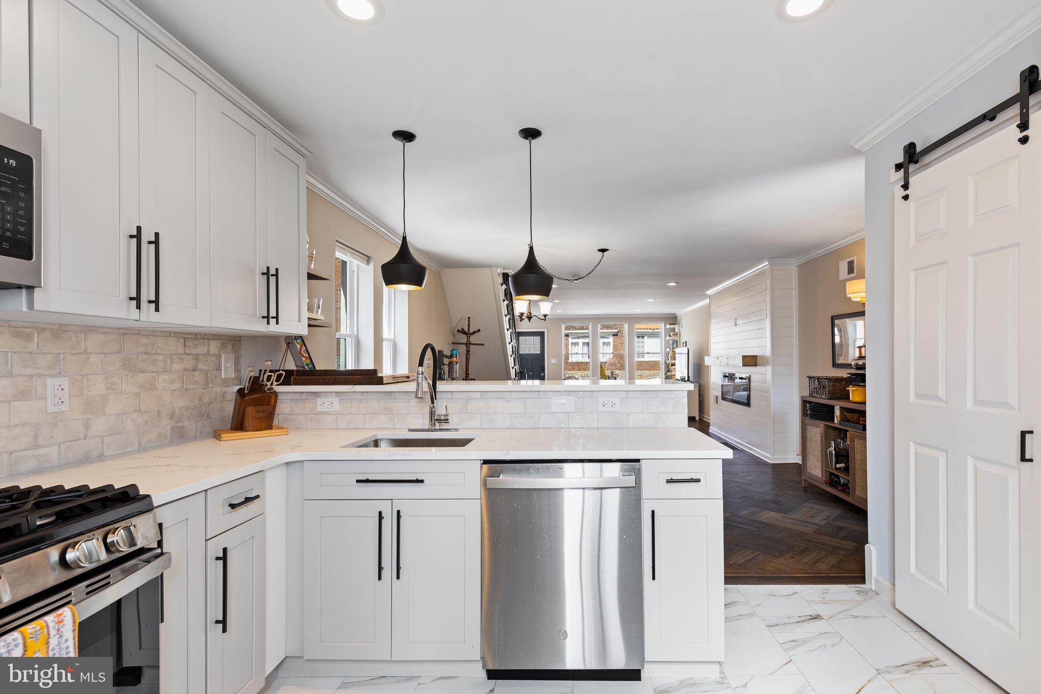 WEST OAK LANE - Residential