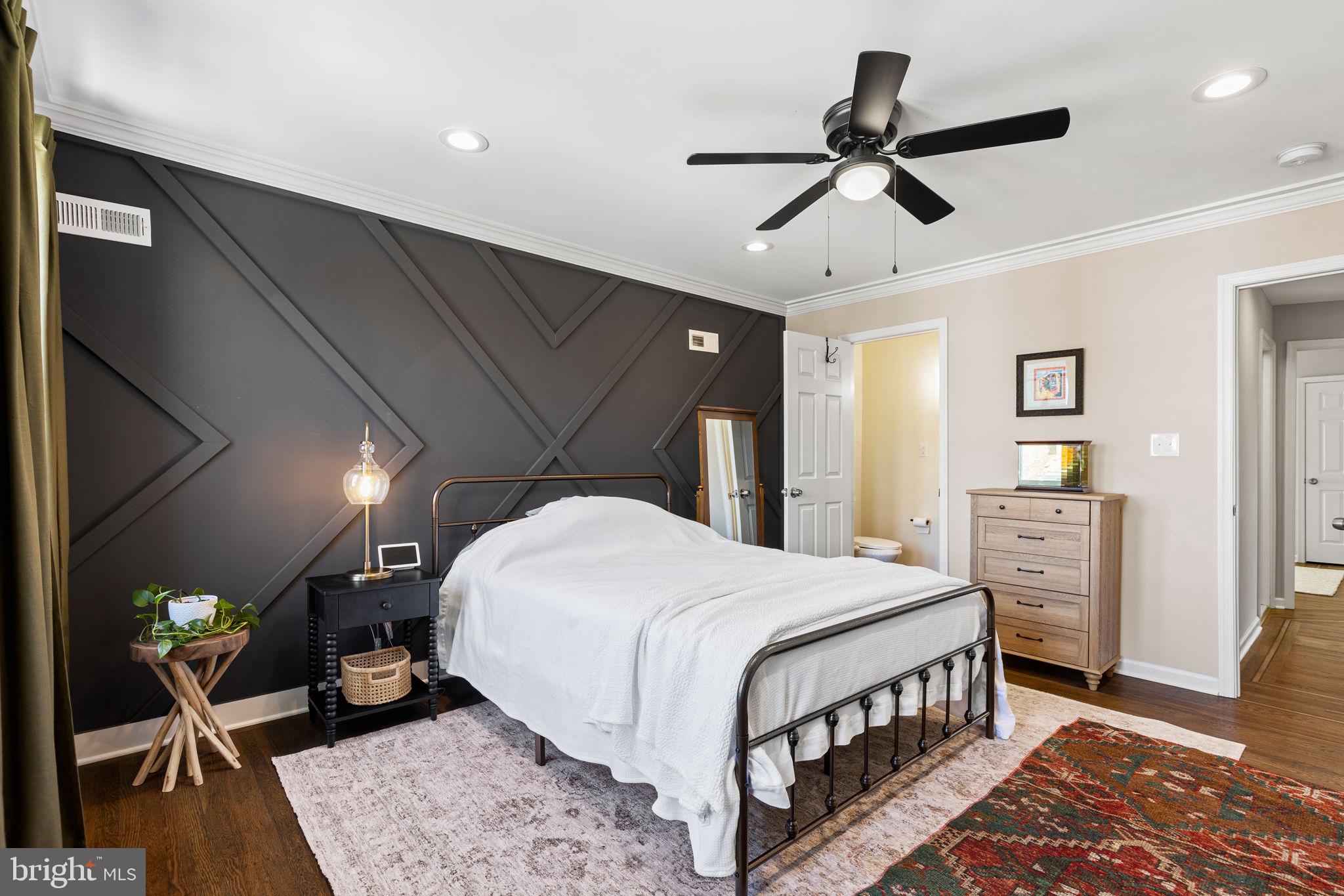 WEST OAK LANE - Residential