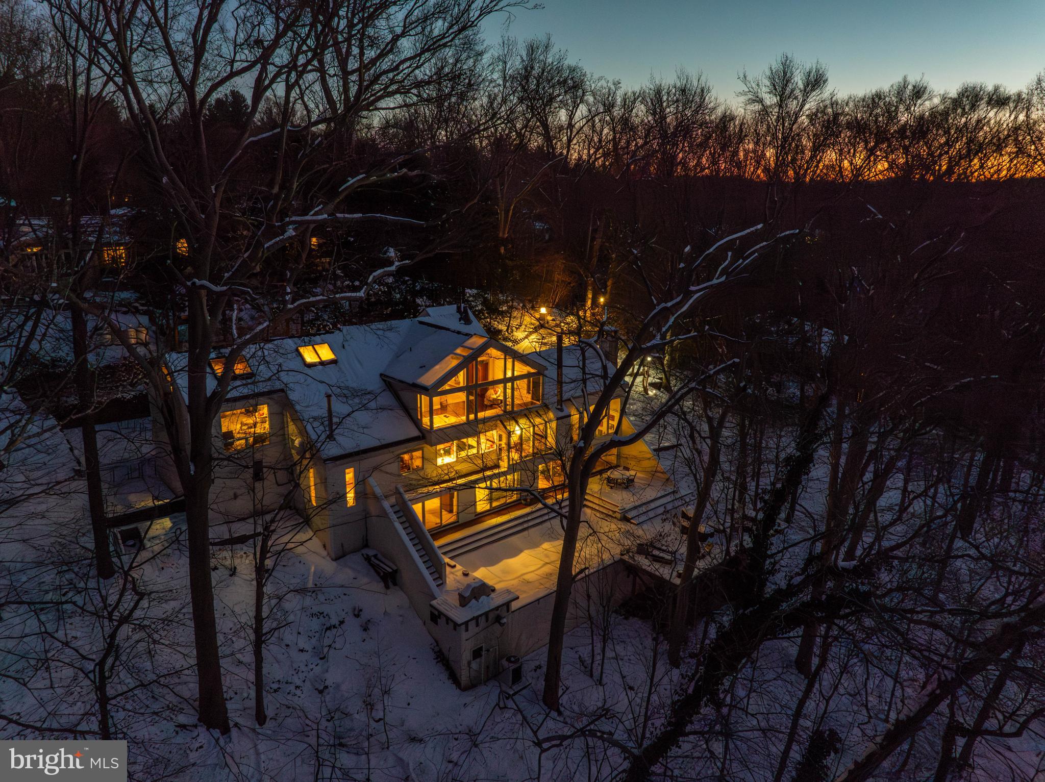 LAKE ROLAND - Residential