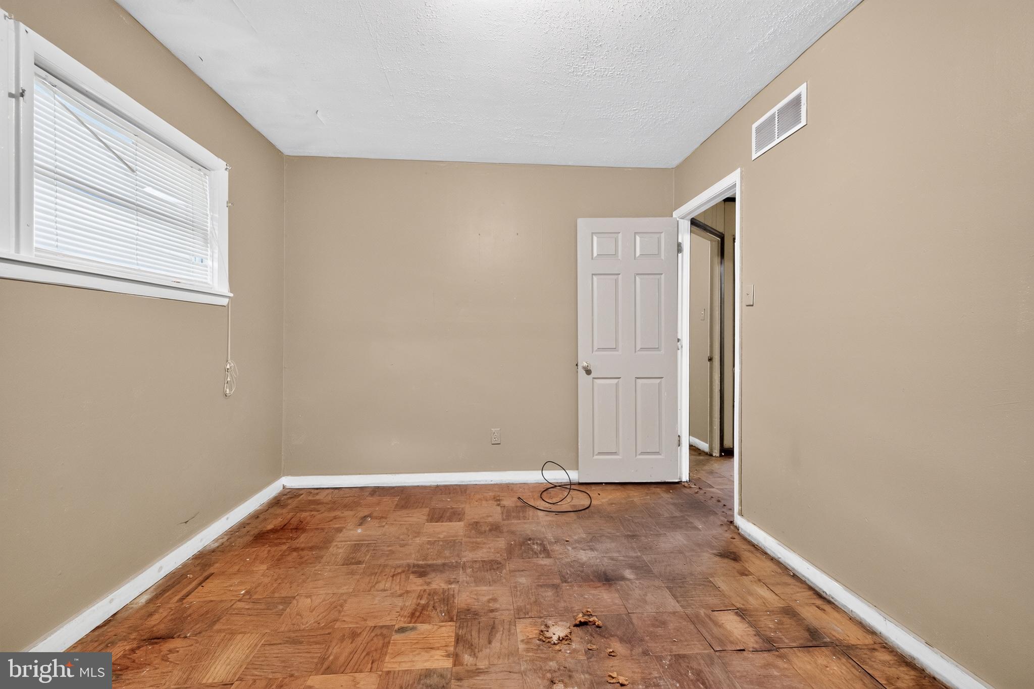 CAPITOL PARK - Residential