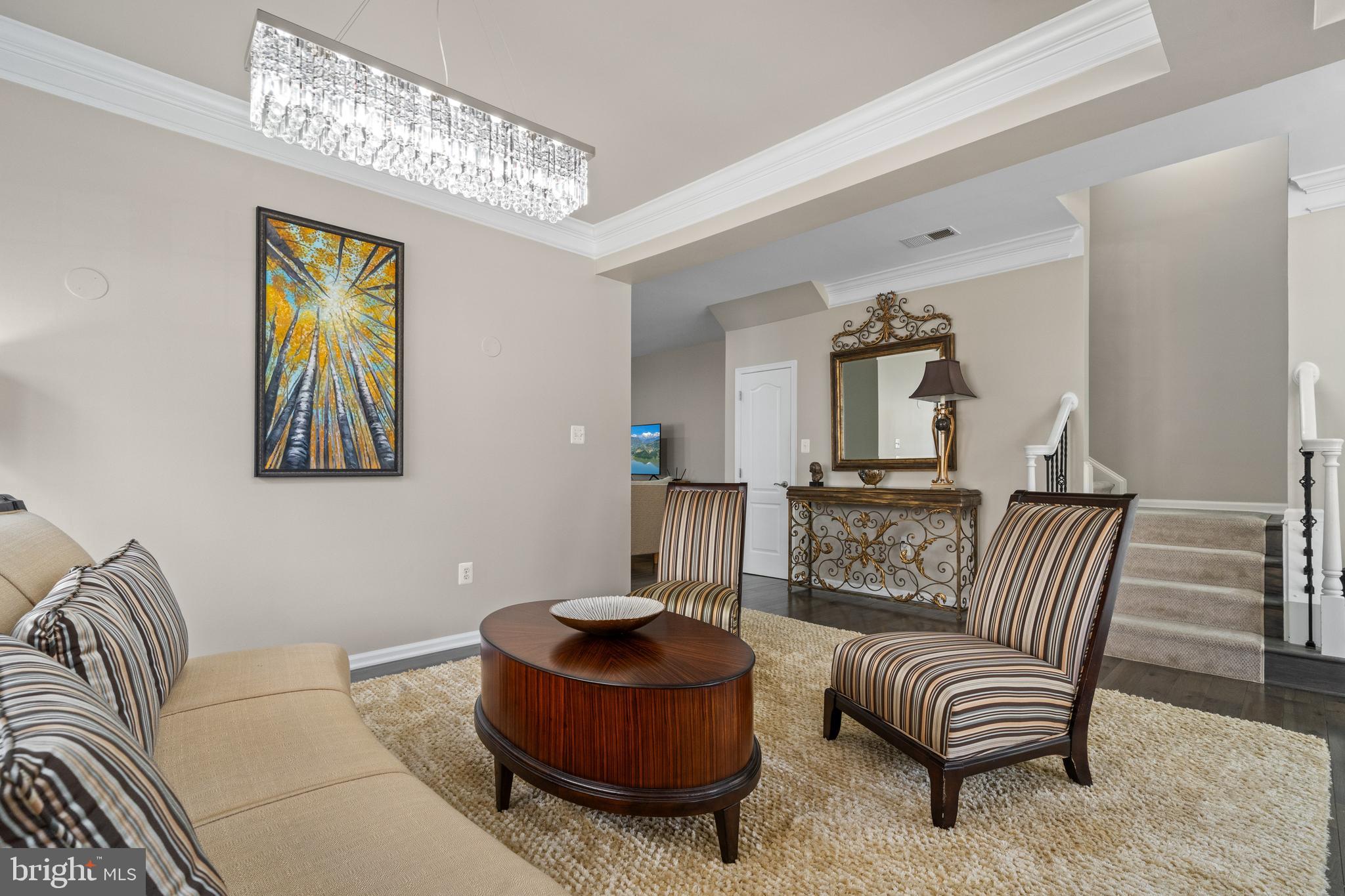 LANSDOWNE TOWN CENTER - Residential