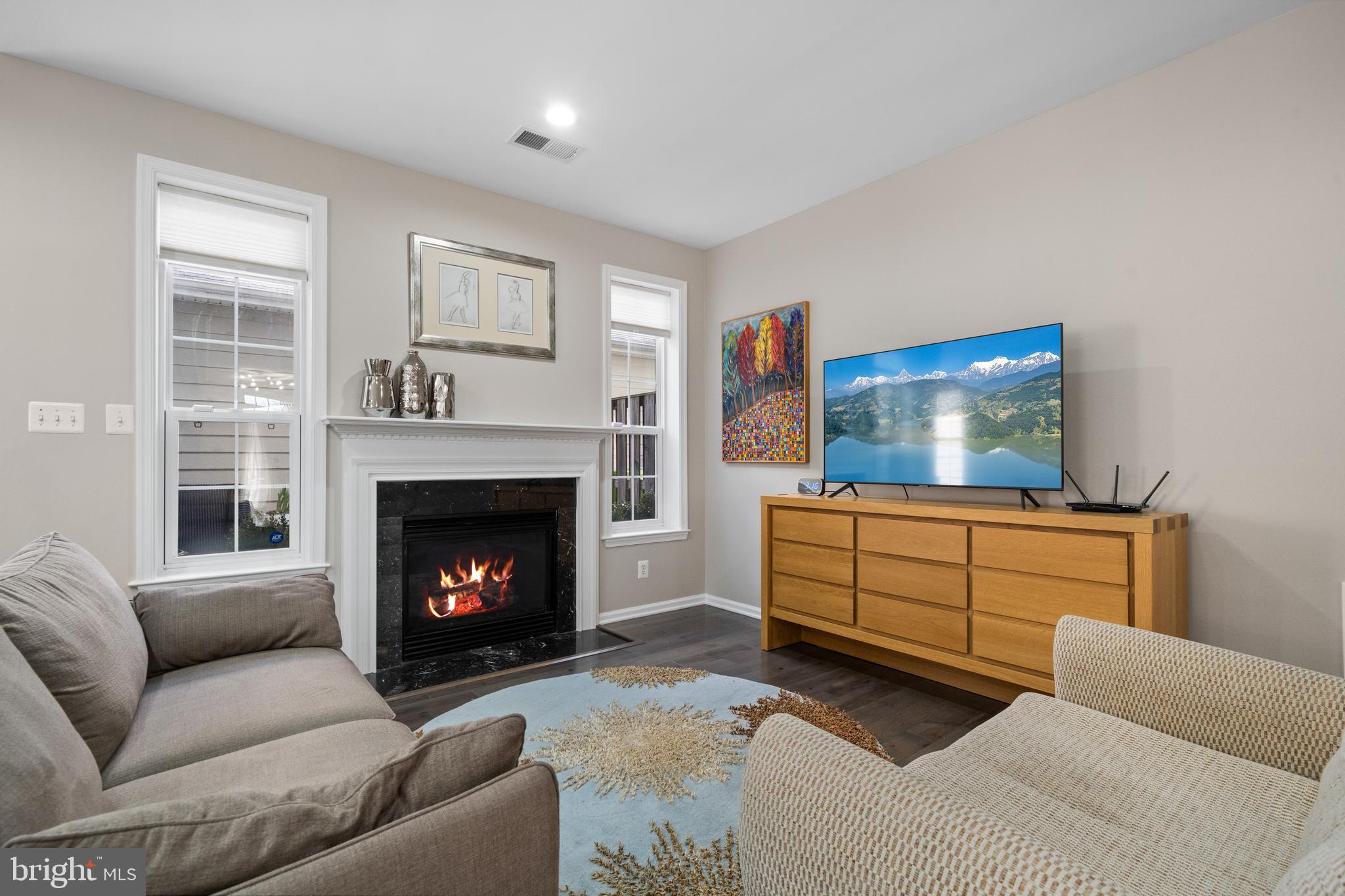 LANSDOWNE TOWN CENTER - Residential