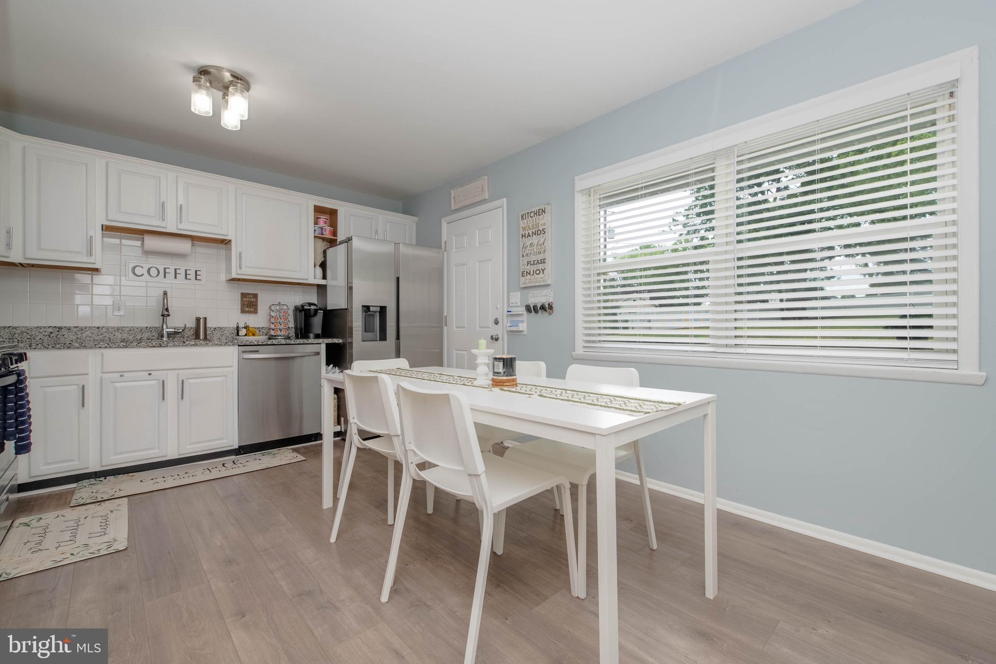 EDGE MEAD - Residential