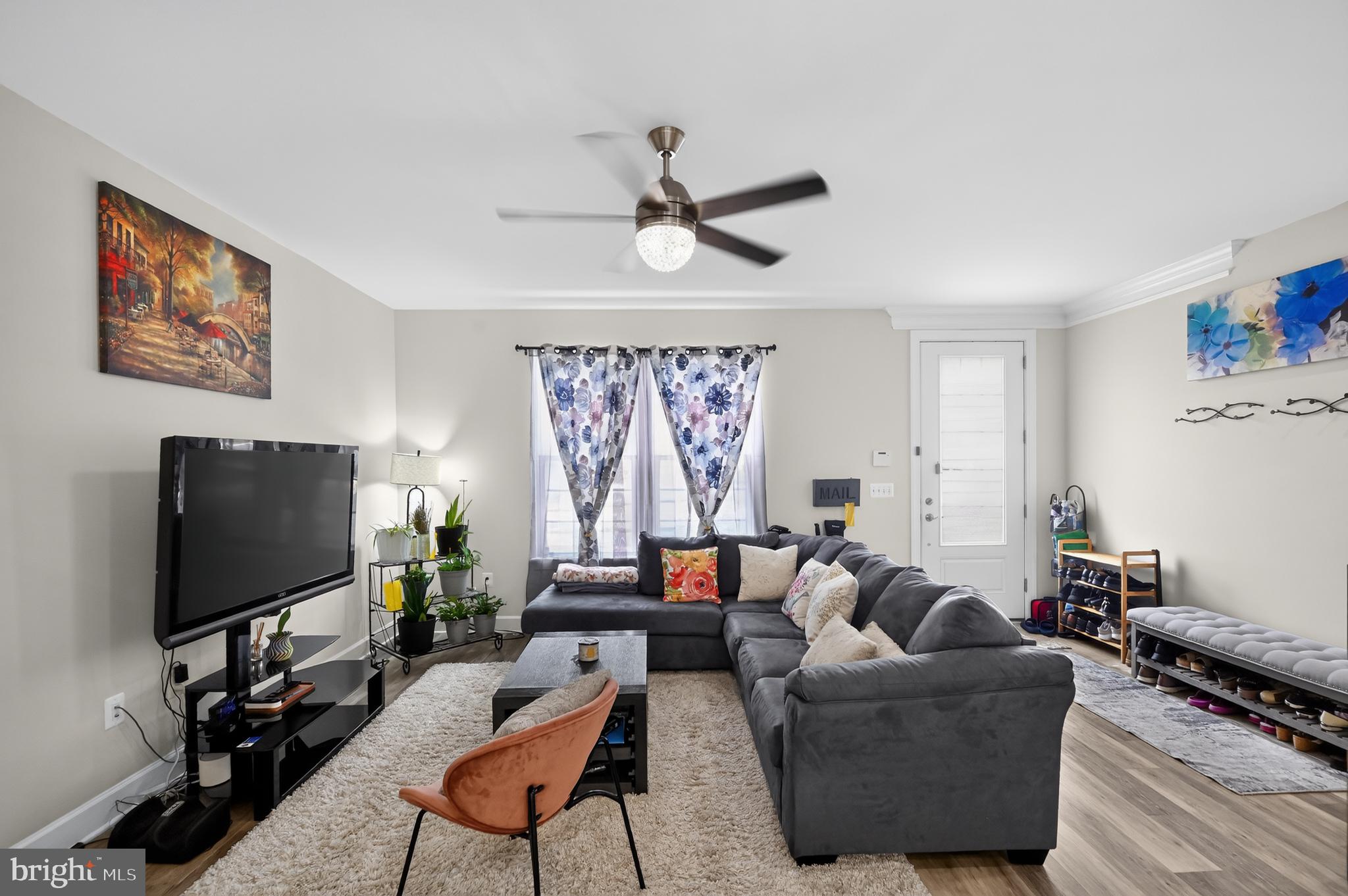 HAYMARKET CROSSING - Residential