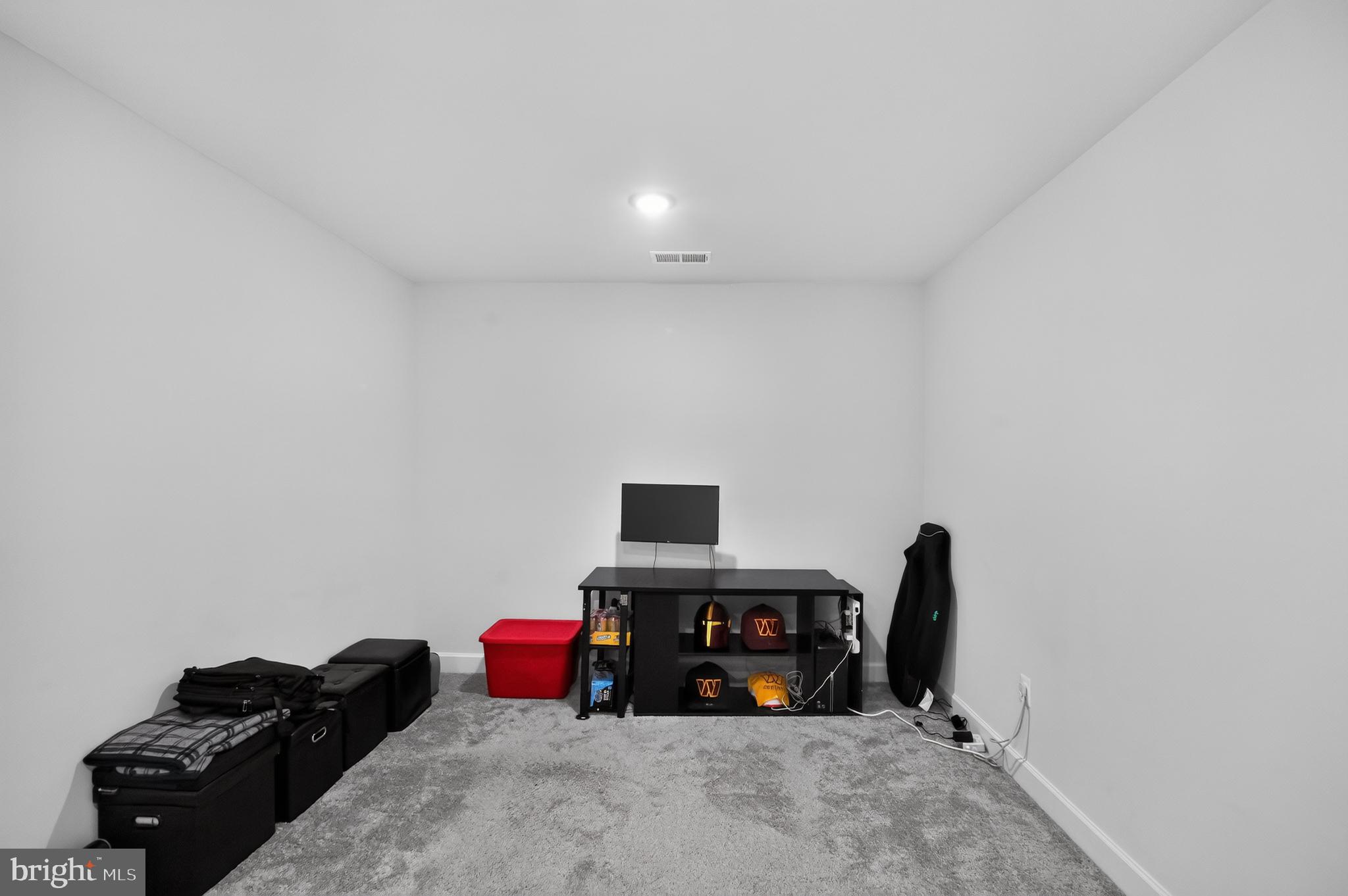 HAYMARKET CROSSING - Residential