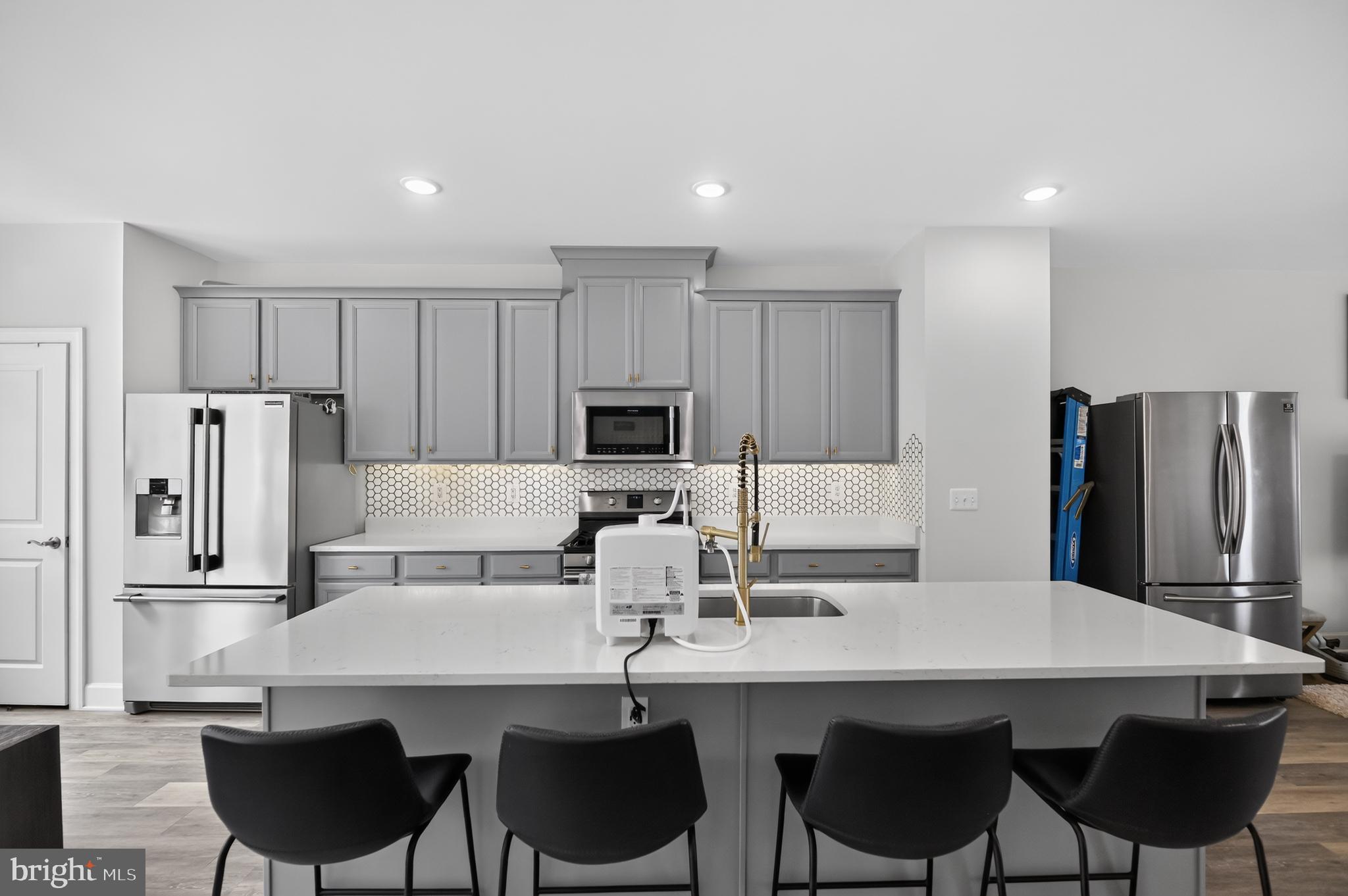 HAYMARKET CROSSING - Residential