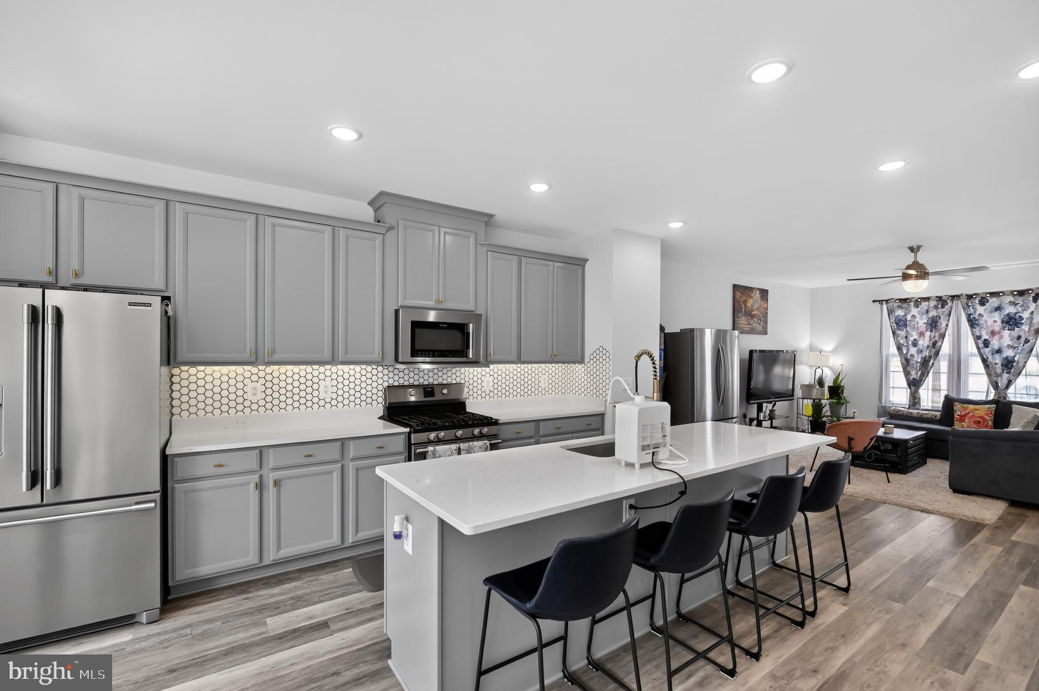 HAYMARKET CROSSING - Residential