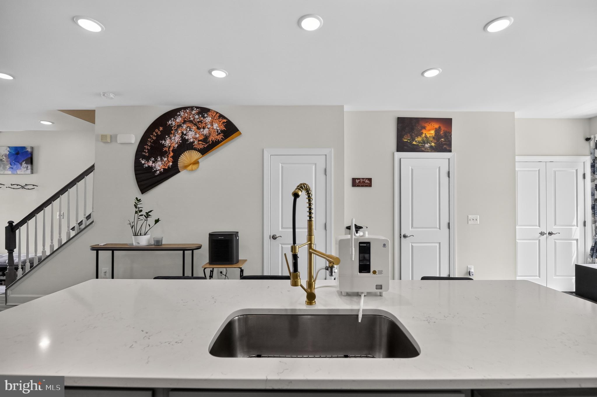 HAYMARKET CROSSING - Residential
