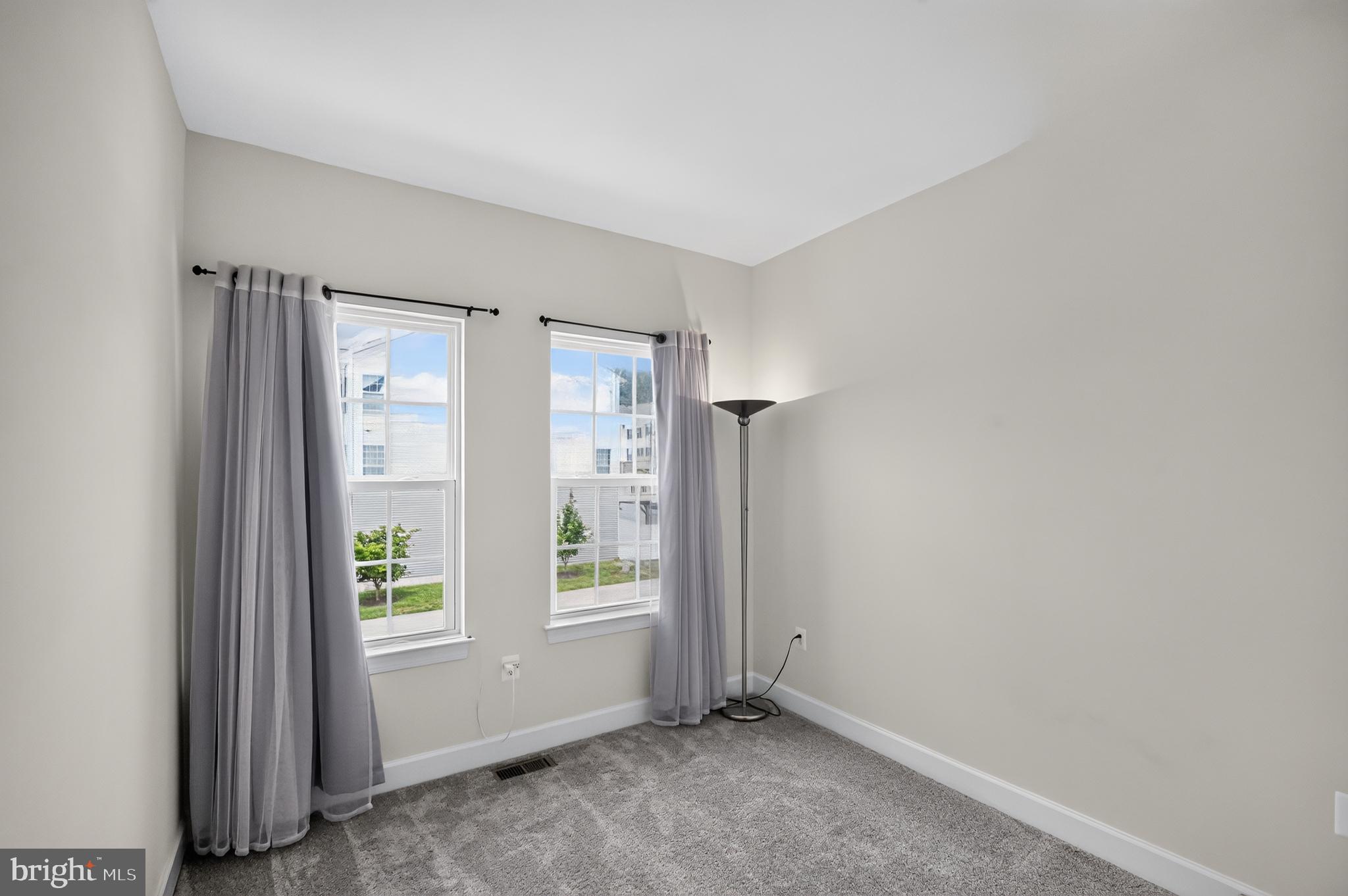 HAYMARKET CROSSING - Residential