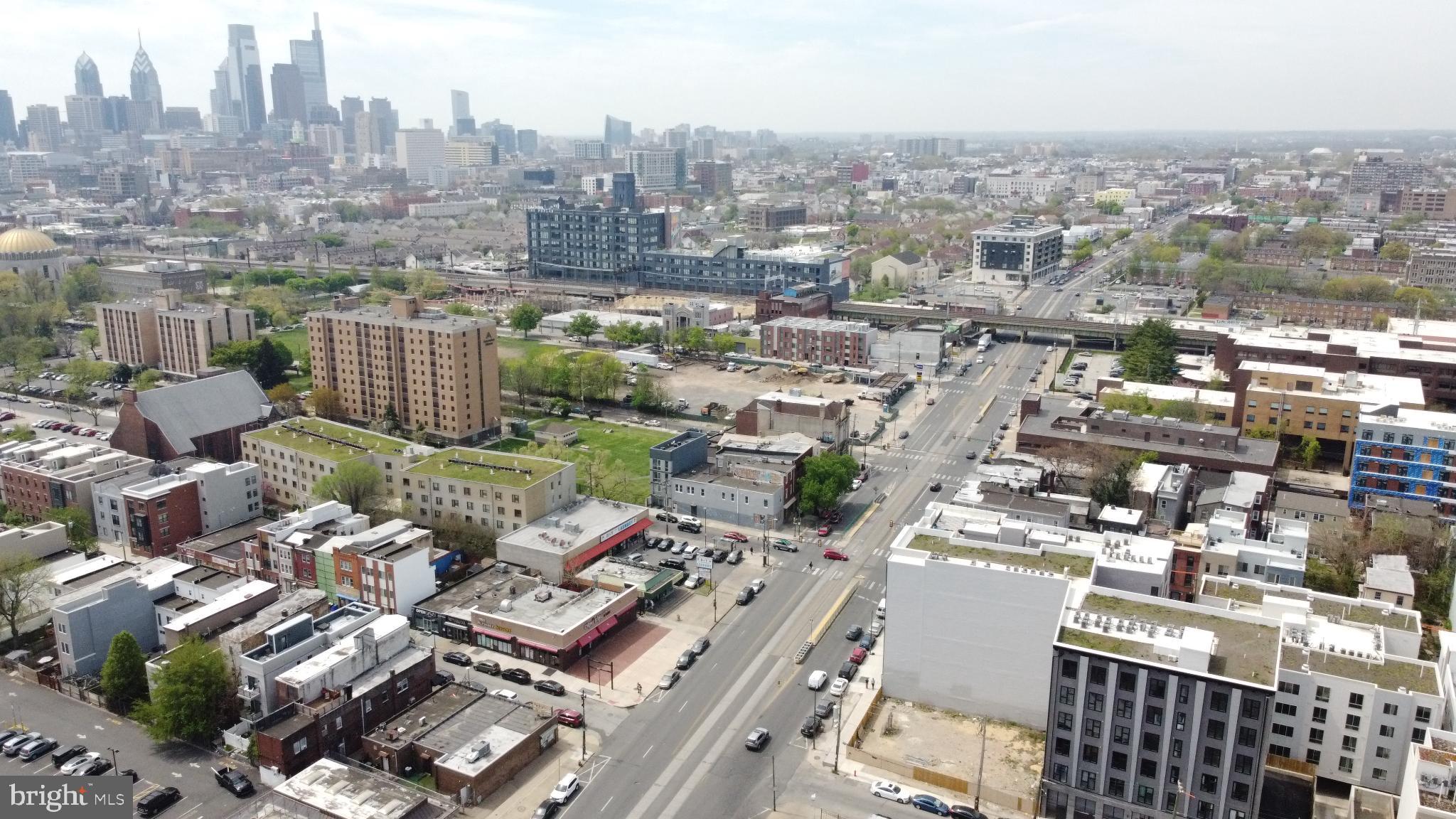 NORTHERN LIBERTIES - Land