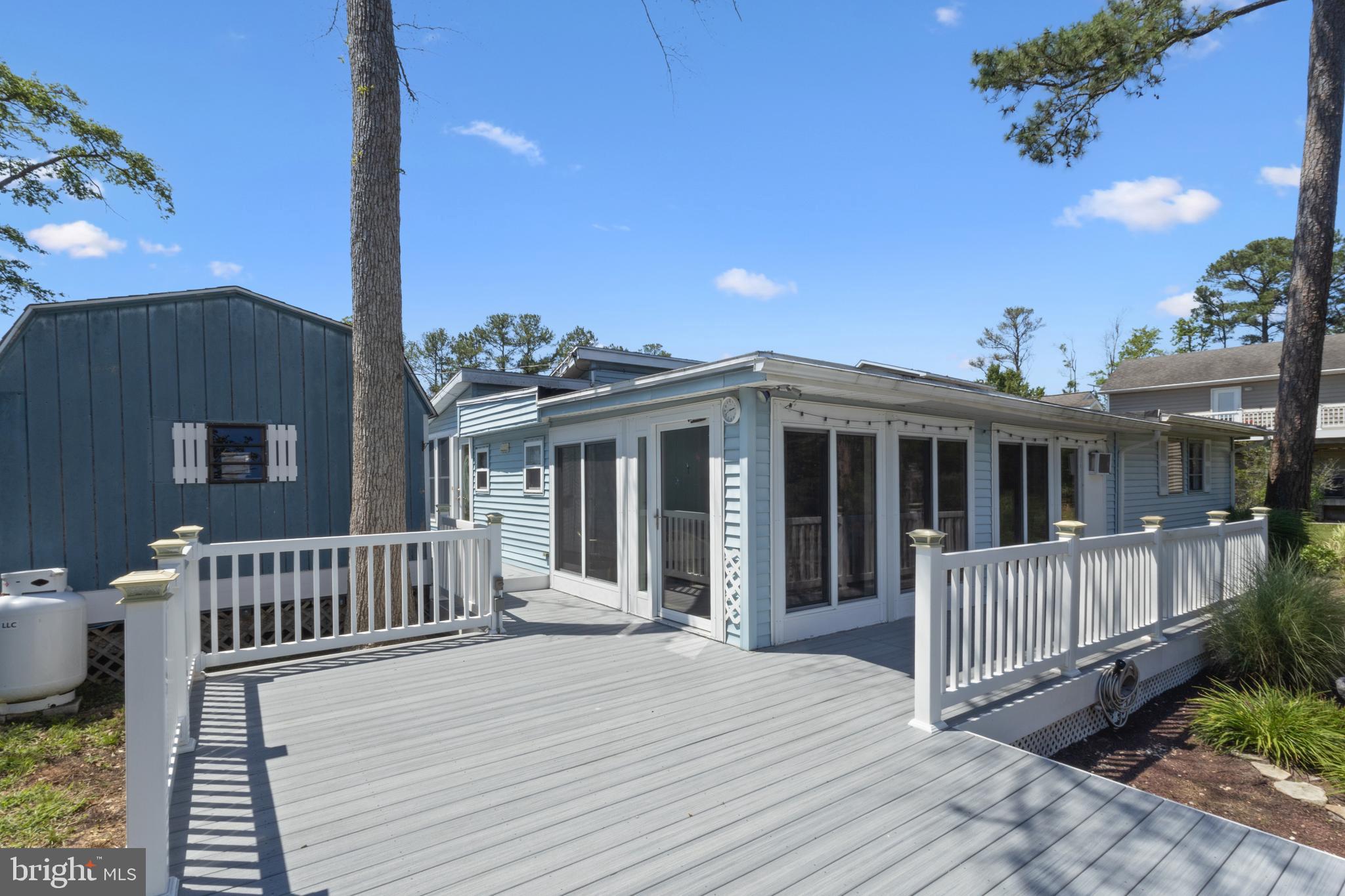 PINEY POINT - Residential