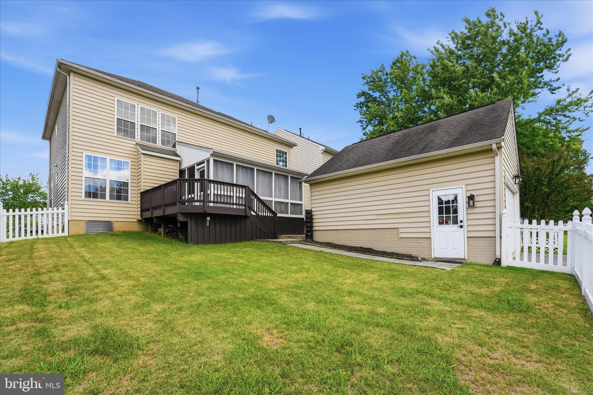 HUNTFIELD - Residential