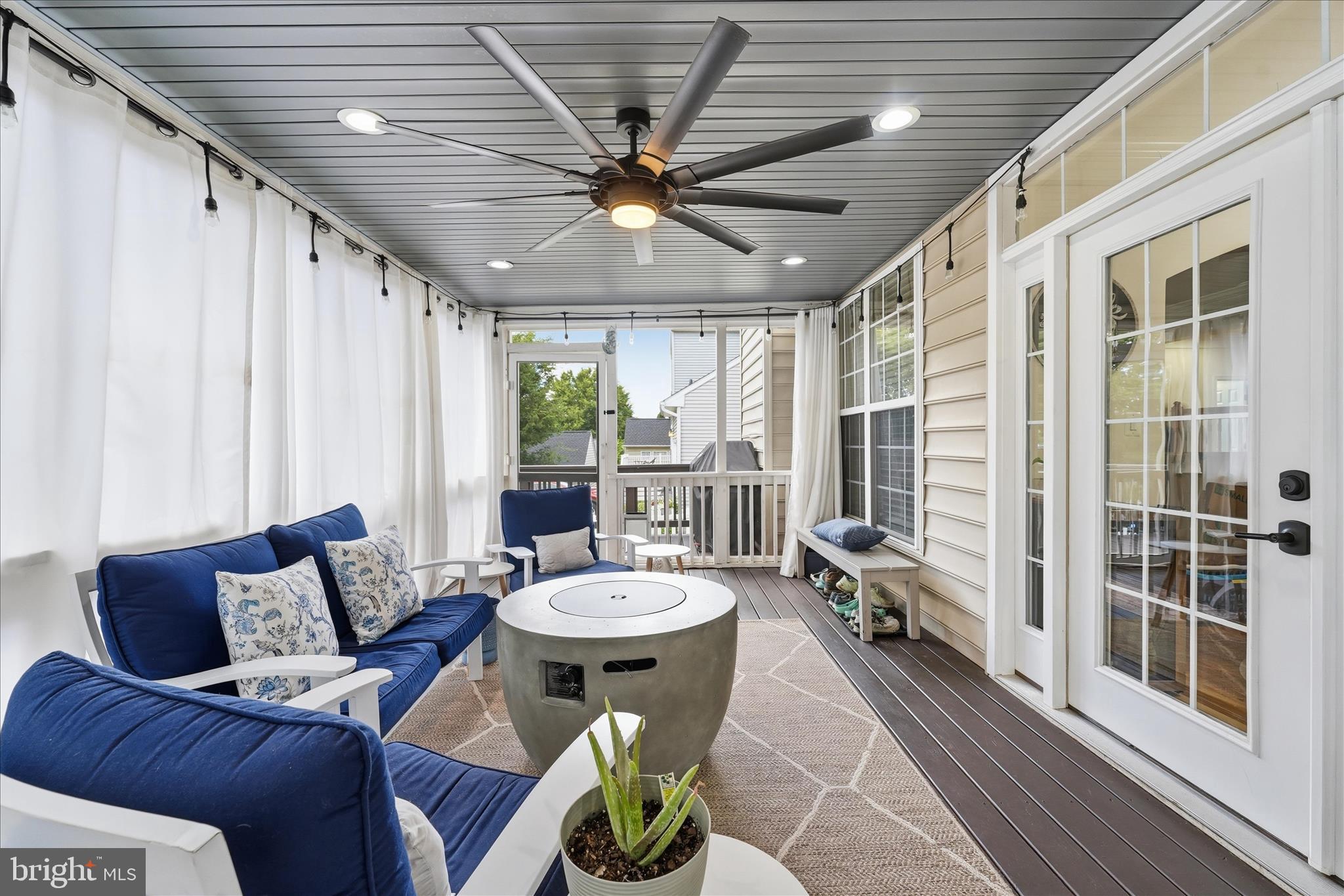 HUNTFIELD - Residential
