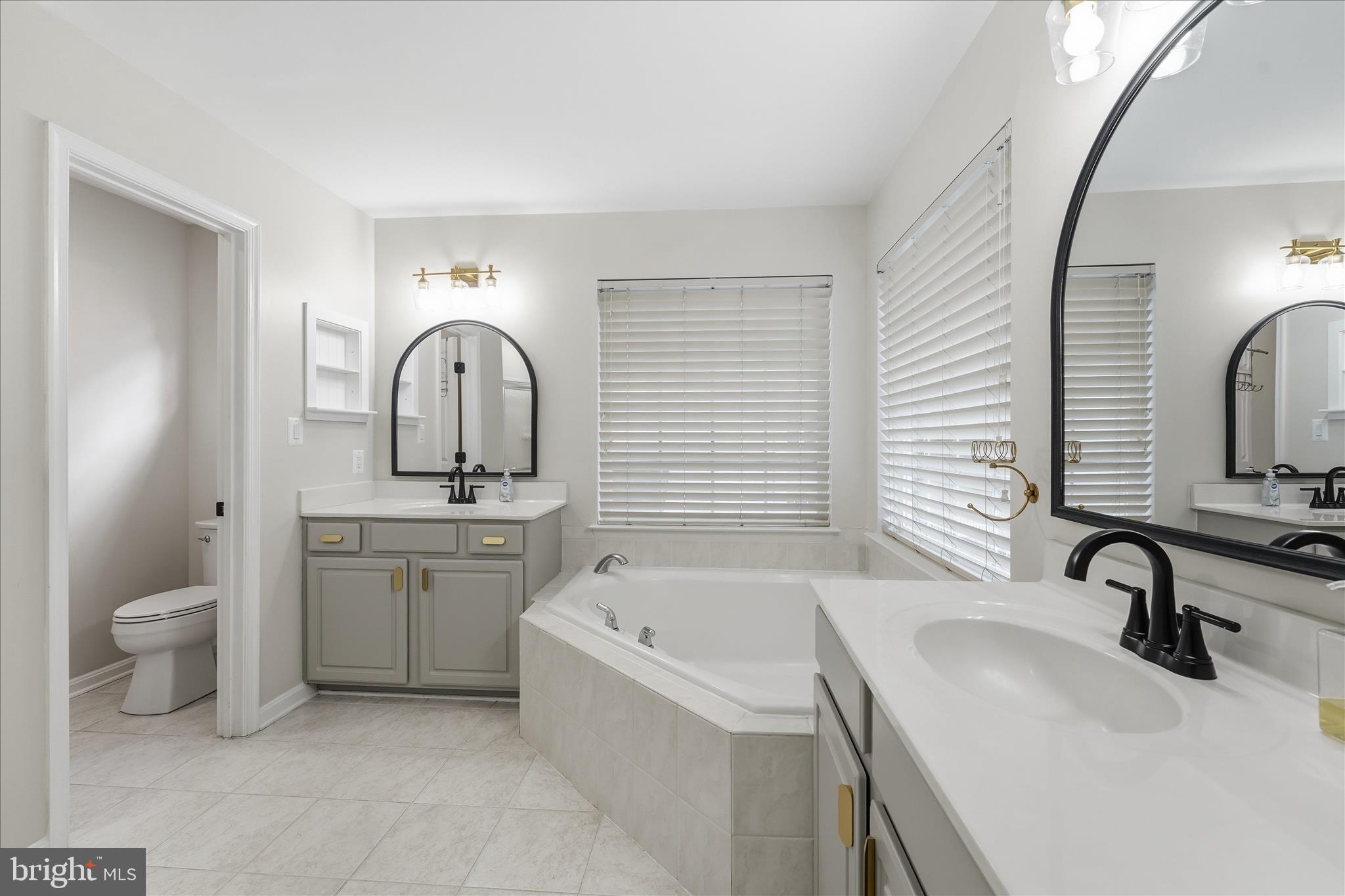 HUNTFIELD - Residential