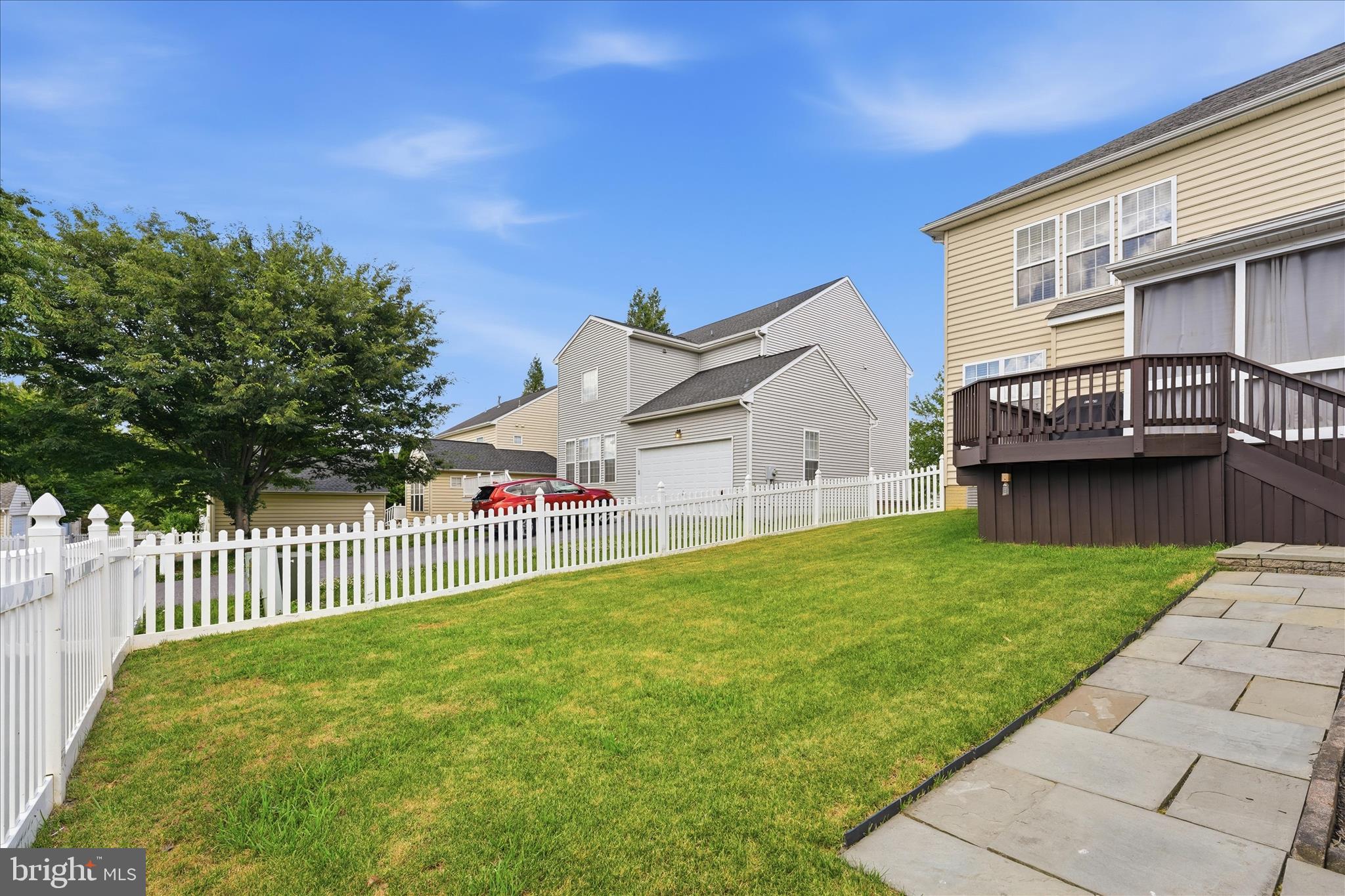 HUNTFIELD - Residential