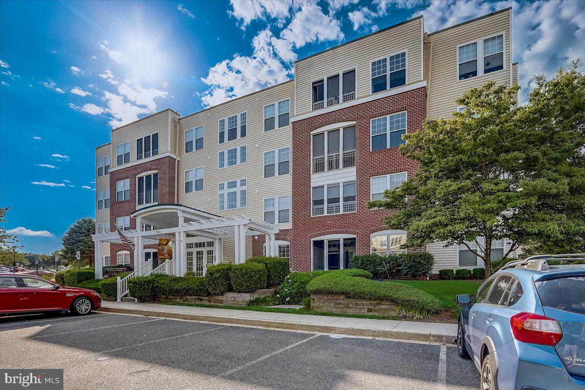 GREENBRIER HILLS - Residential