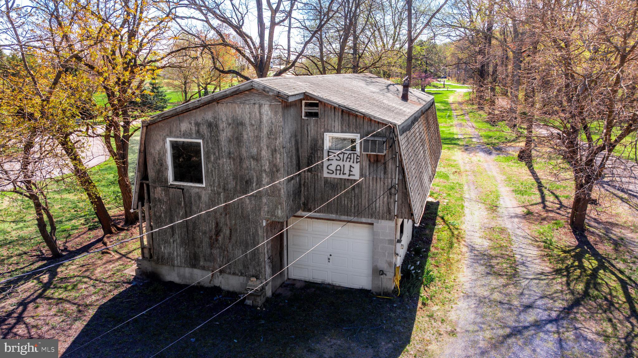 BOWLEYS QUARTERS - Residential