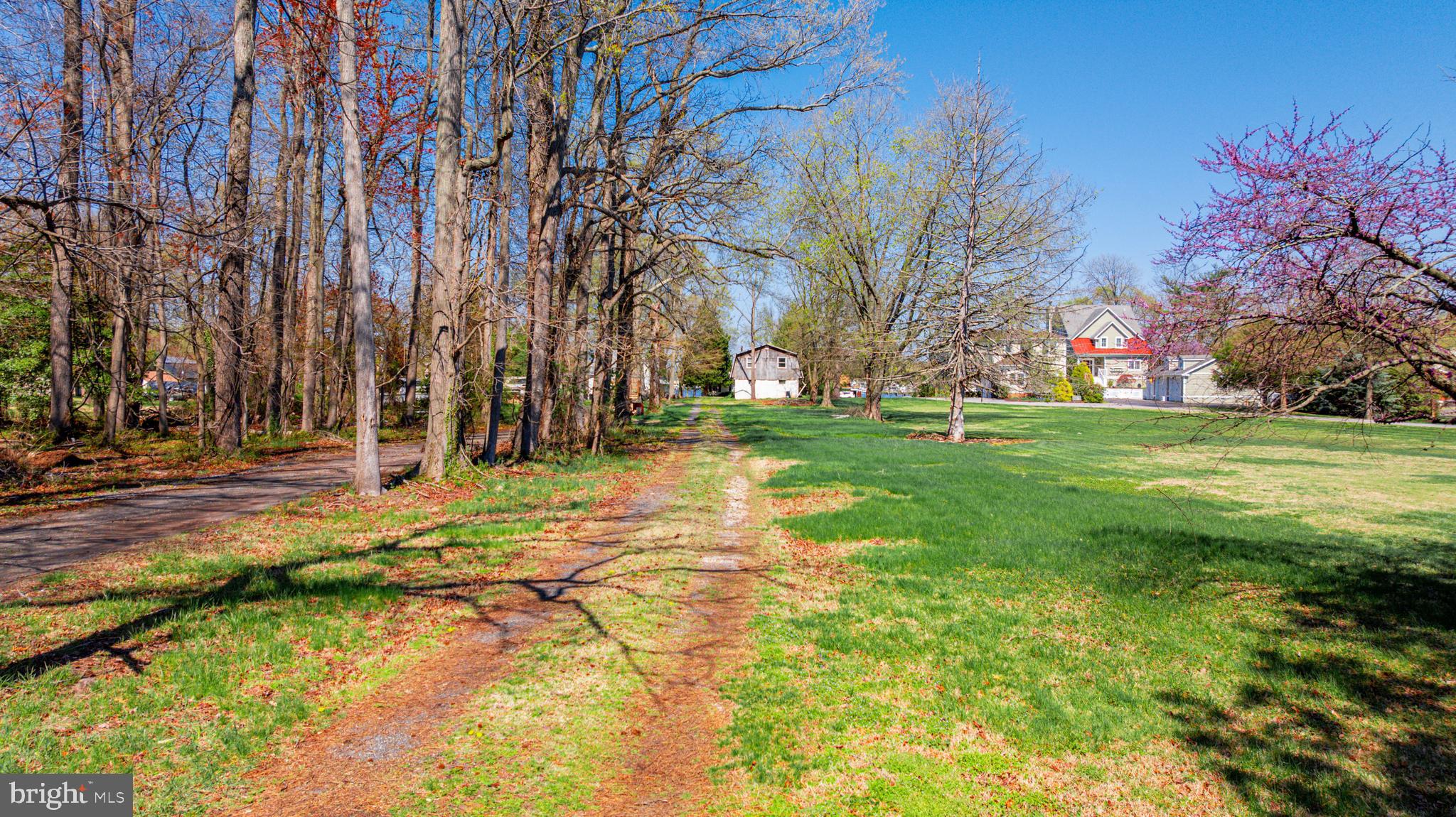 BOWLEYS QUARTERS - Residential