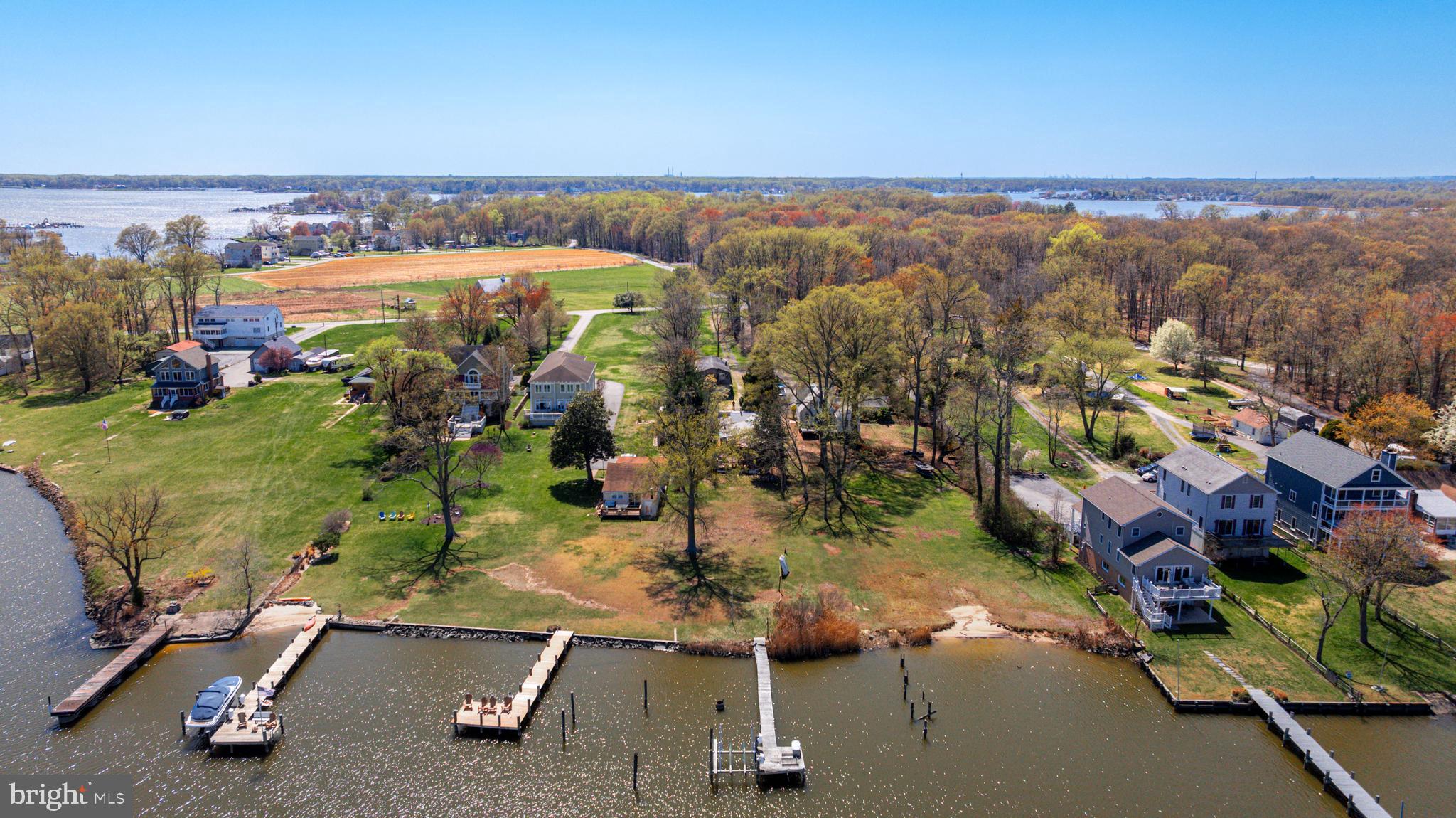BOWLEYS QUARTERS - Residential