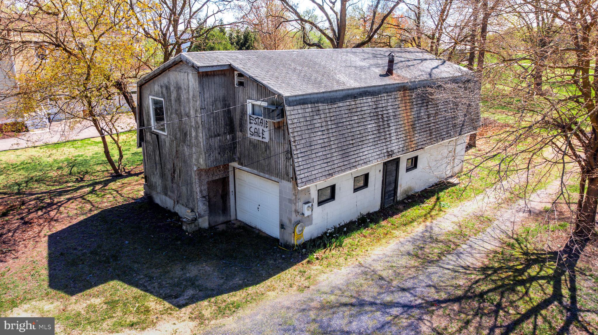 BOWLEYS QUARTERS - Residential
