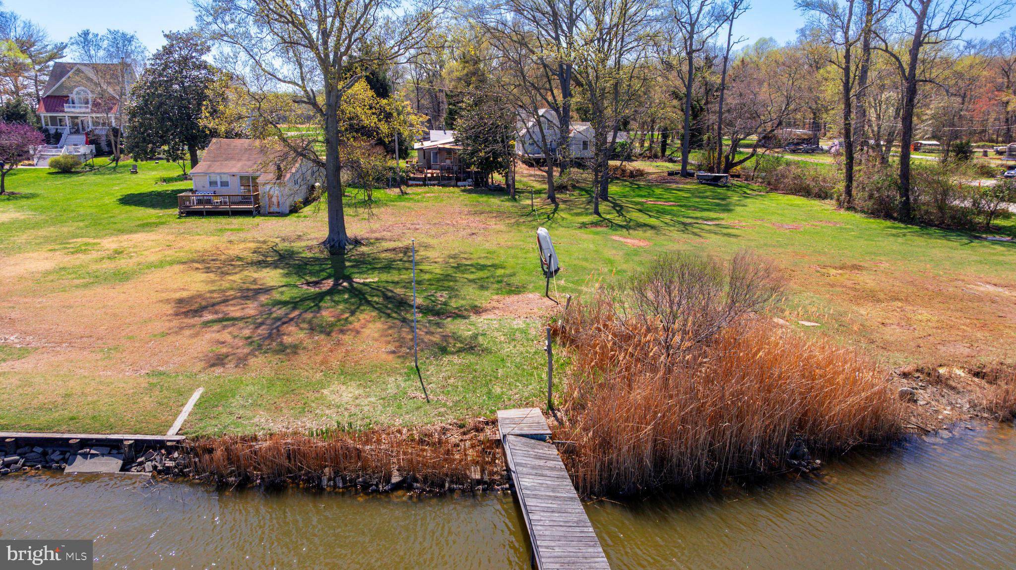 BOWLEYS QUARTERS - Residential