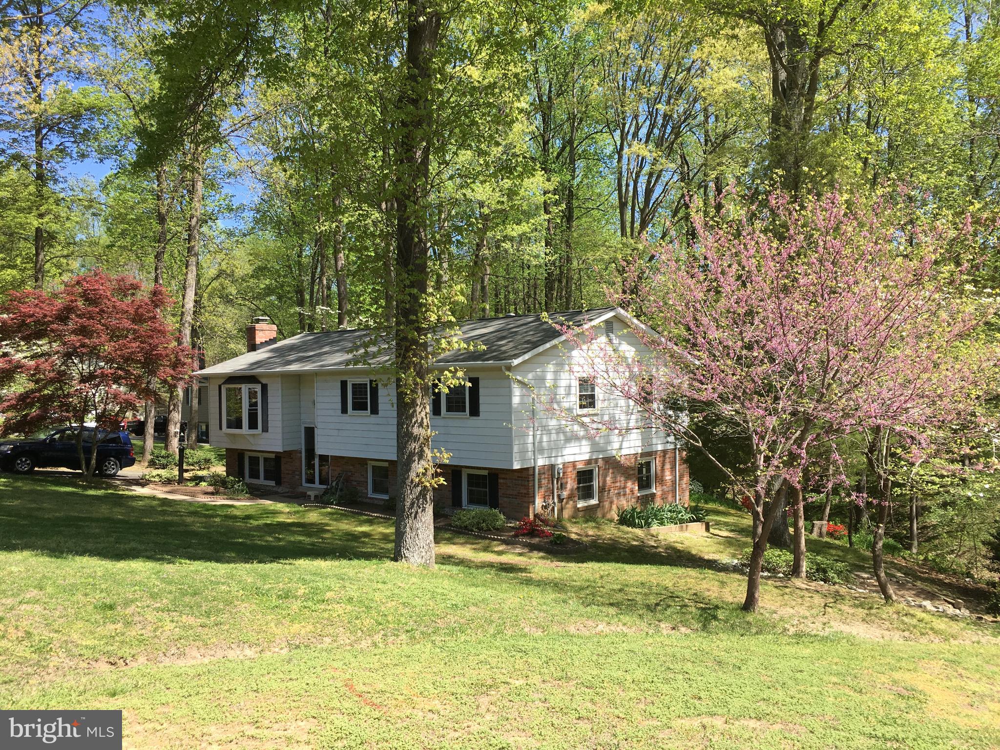 RUSTIC HILLS - Residential