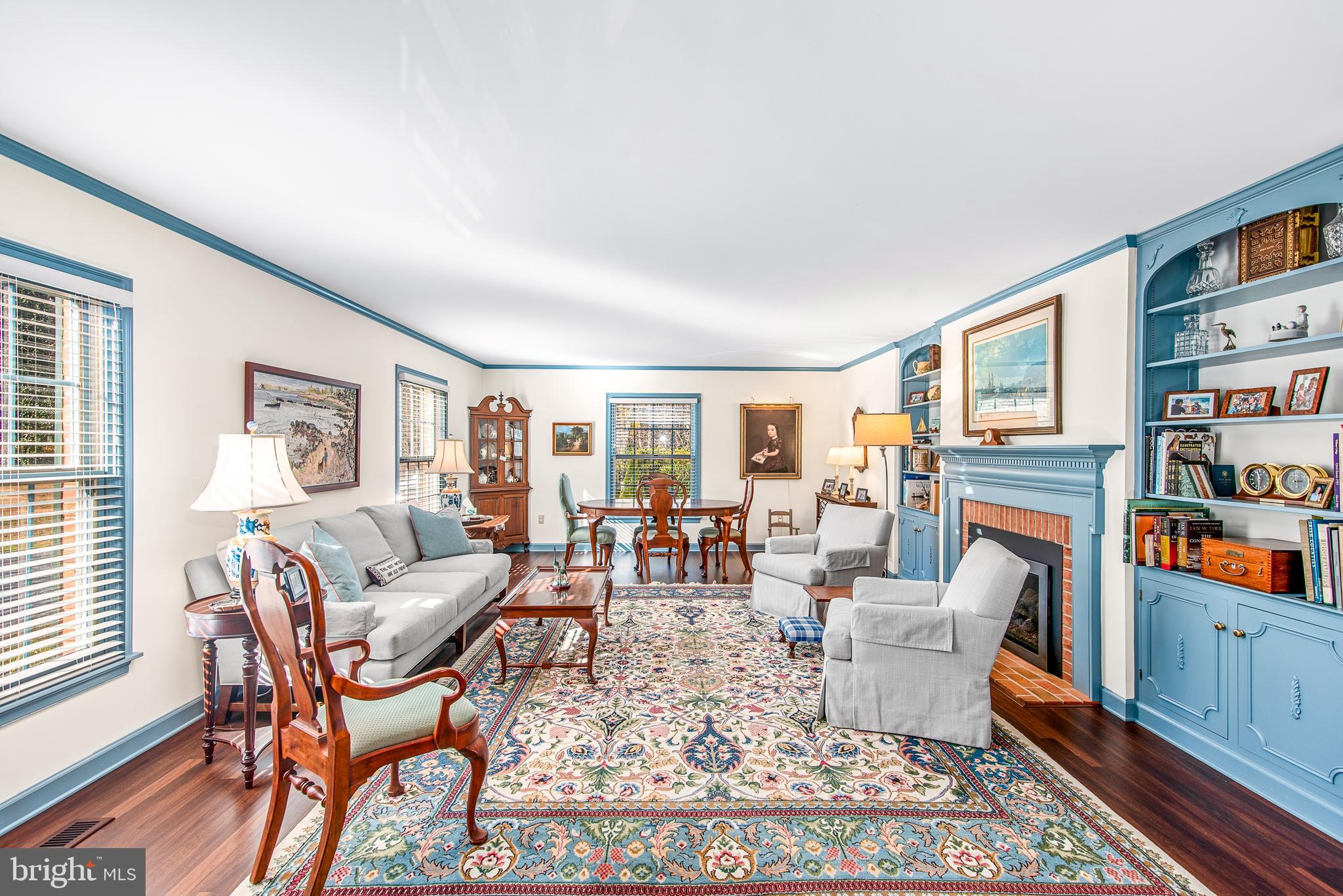 EASTON - Residential