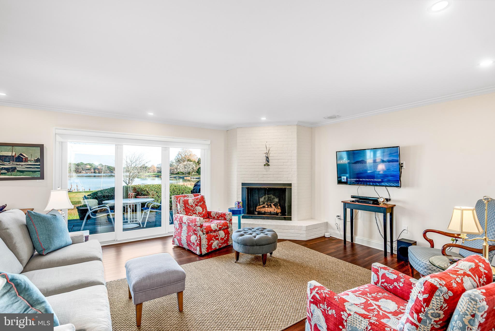 EASTON - Residential